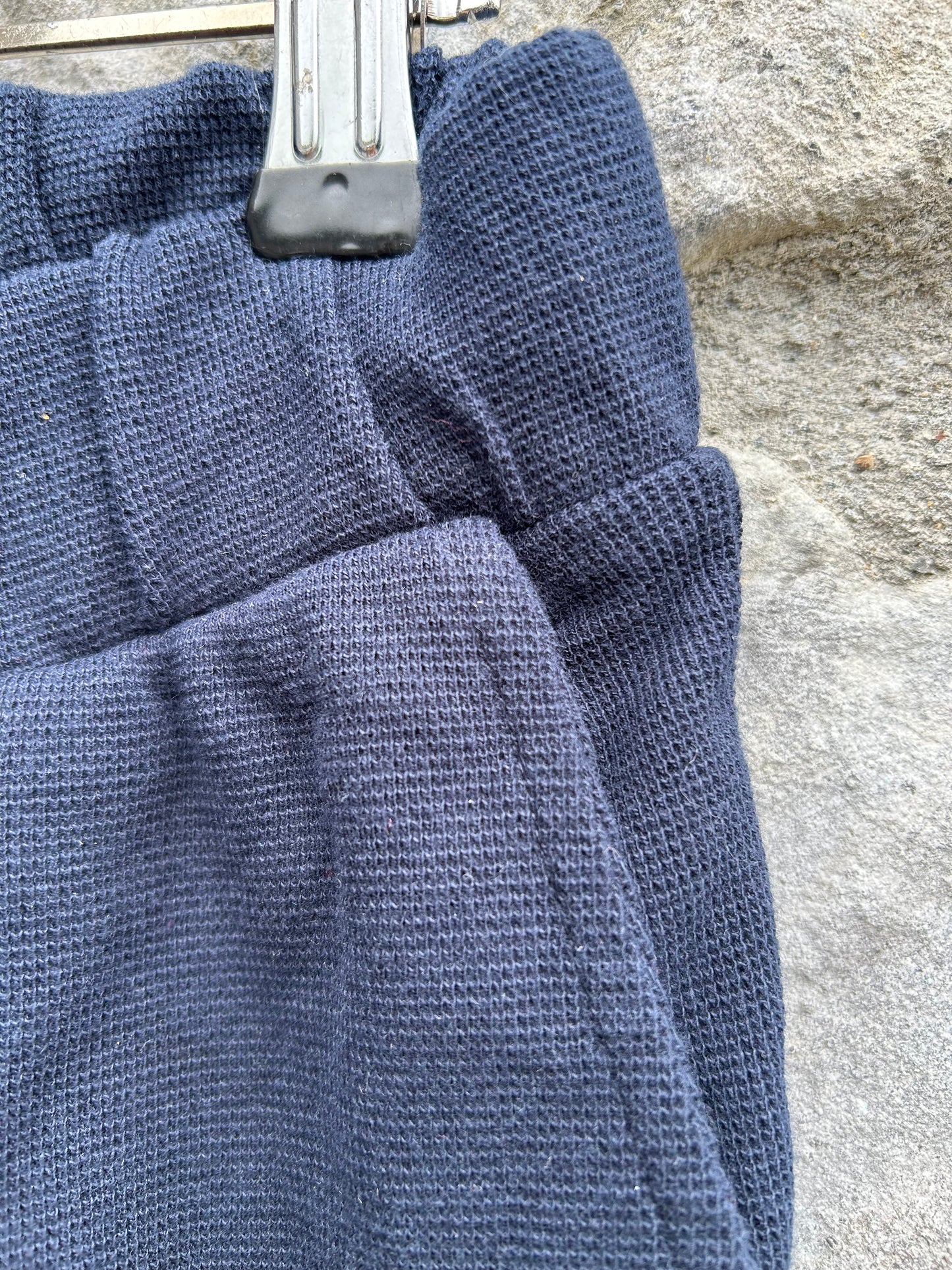 Navy shorts 11y (146cm)