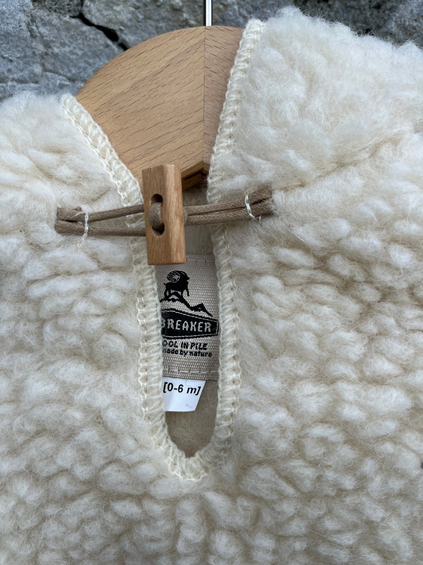 Sheep woolly poncho 0-6m (56-68cm)