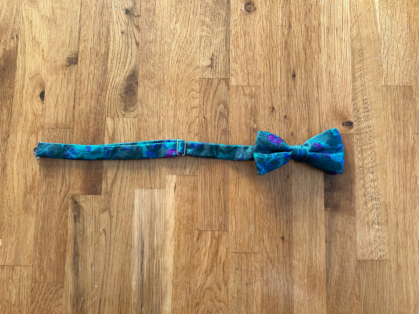 Green teal & purple bow tie