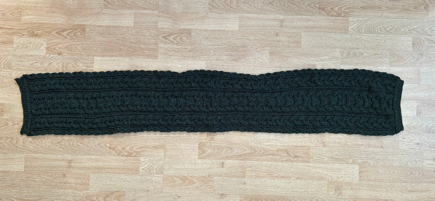 Khaki woolly scarf