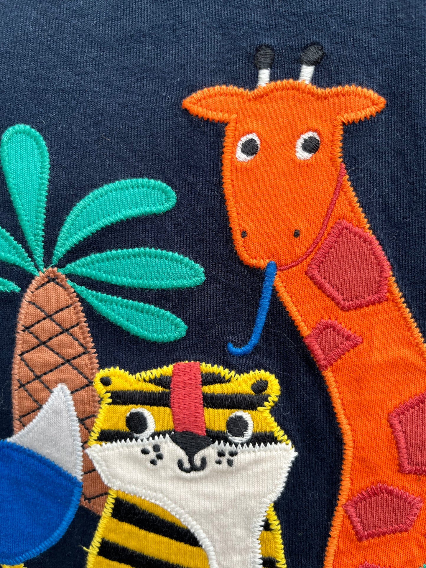 Jungle animals sweatshirt 3-6m (62-68cm)