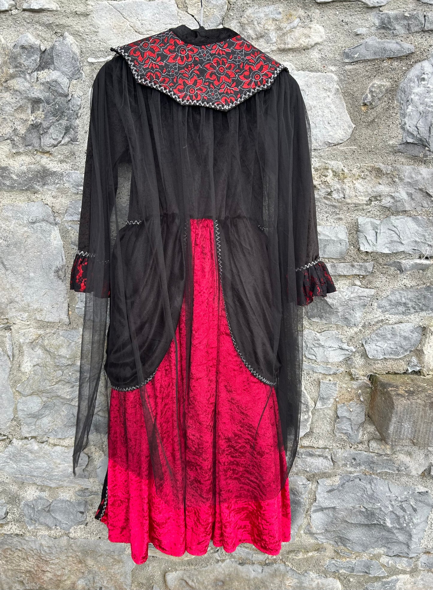 Vampire 11-12y (146-152cm)