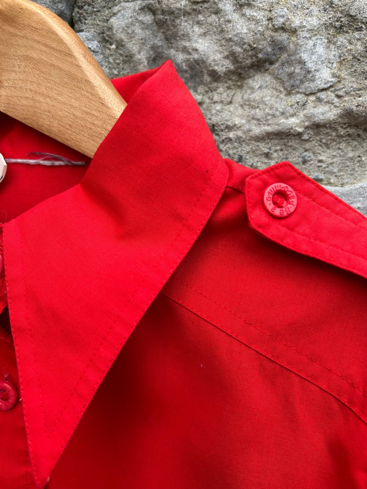70s red shirt 10-11y (140-146cm)