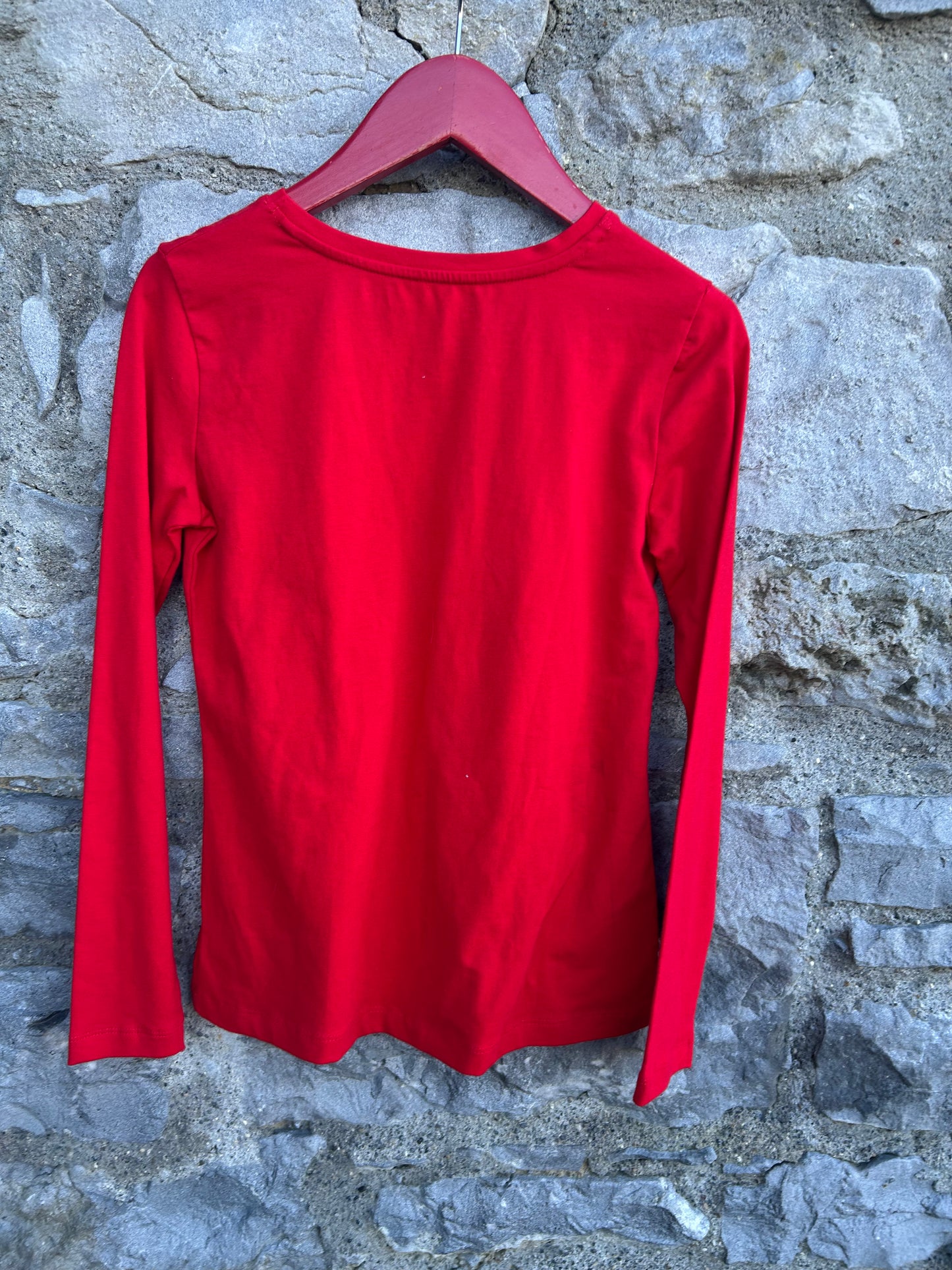 Red top 9-10y (134-140cm)