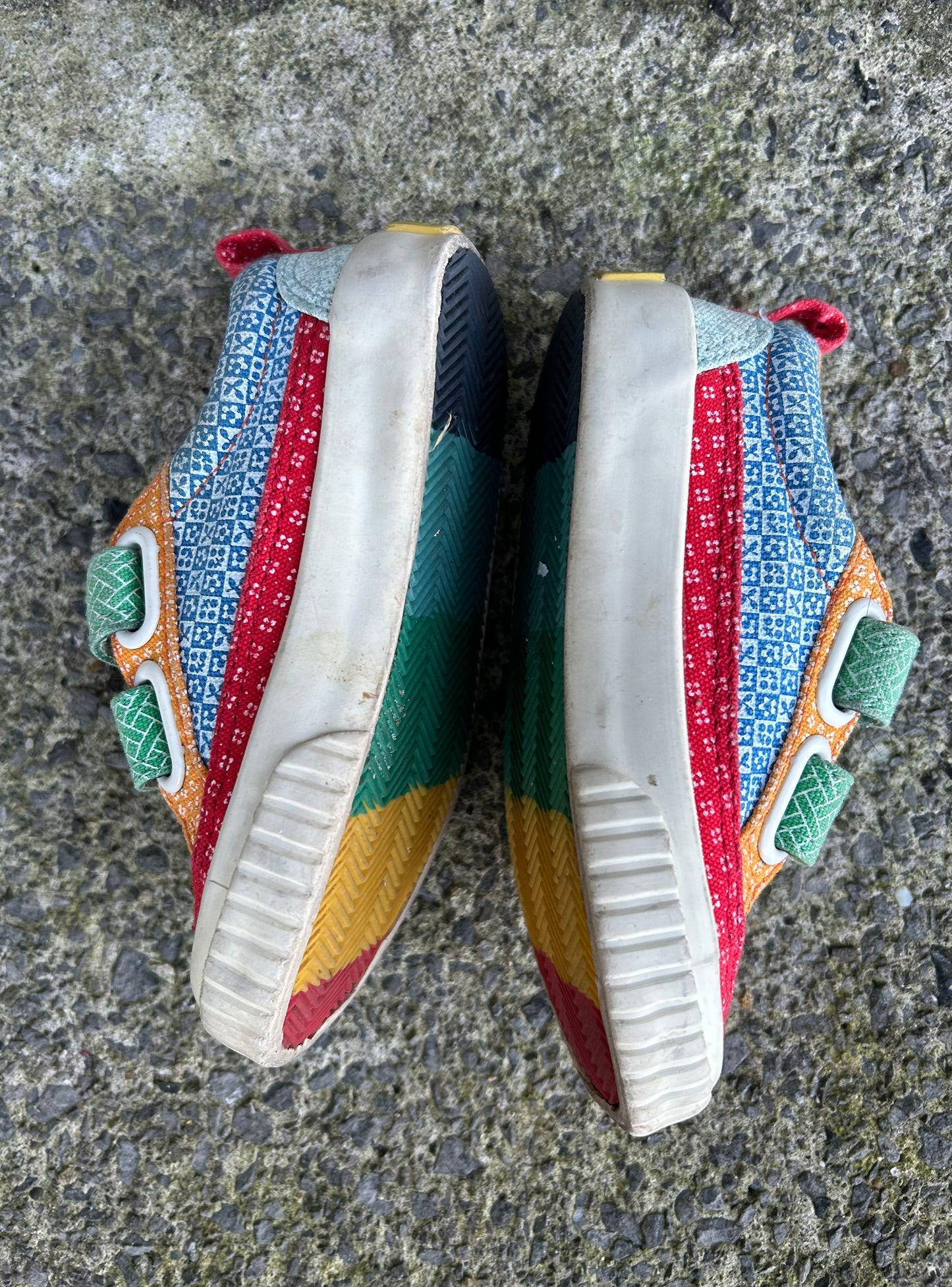Rainbow trainers uk 7 (eu 24)