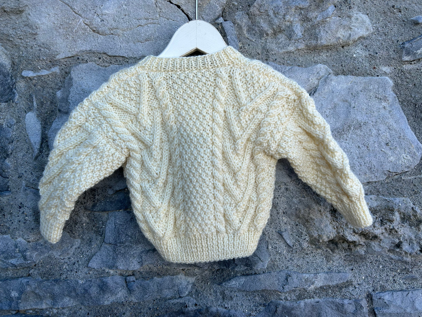 Aran style cream cardigan 3-6m (62-68cm)
