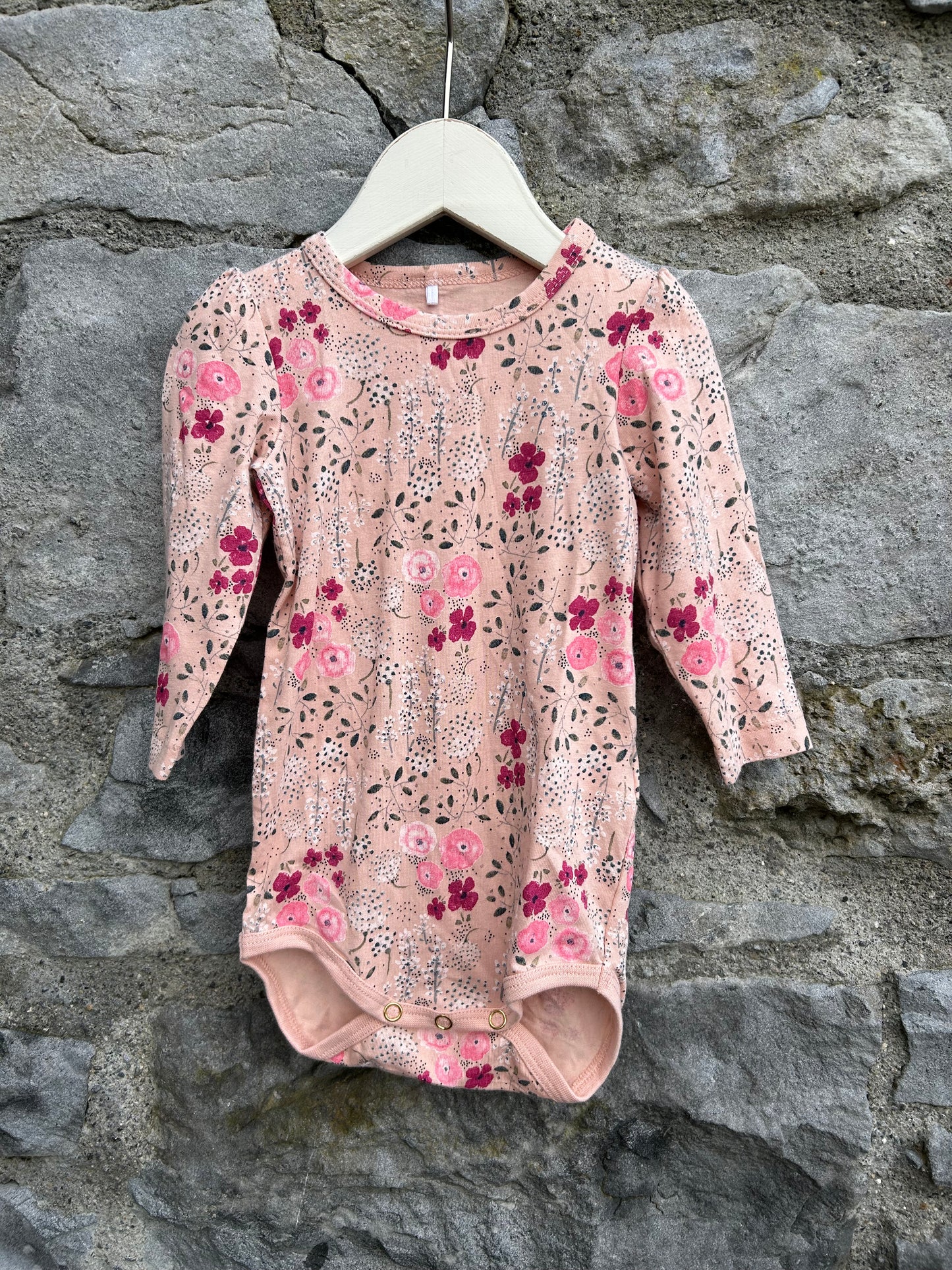 Pink floral vest&dungarees 3-6m (62-68cm)