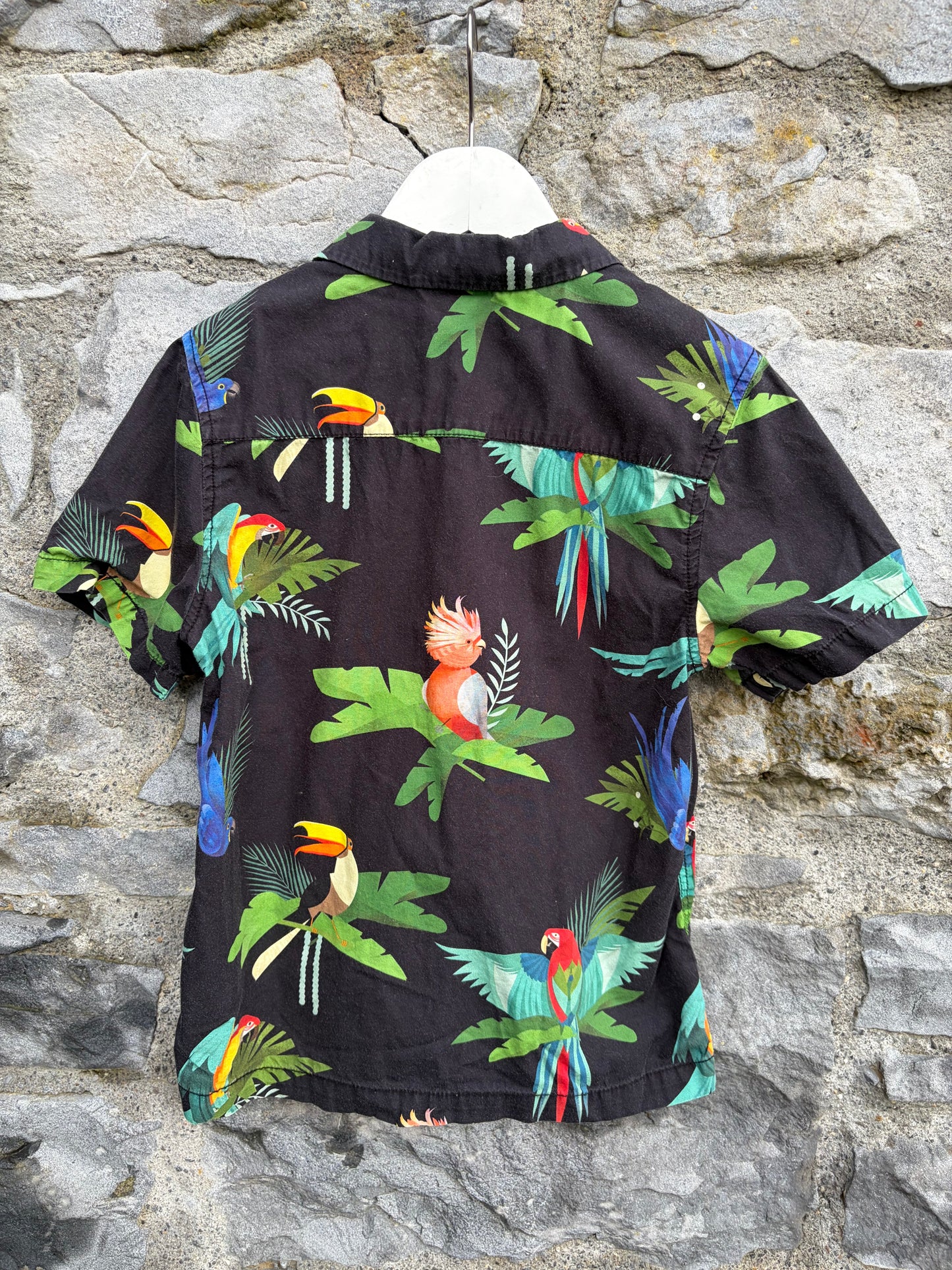 Tropical birds black shirt 6-7y (116-122cm)