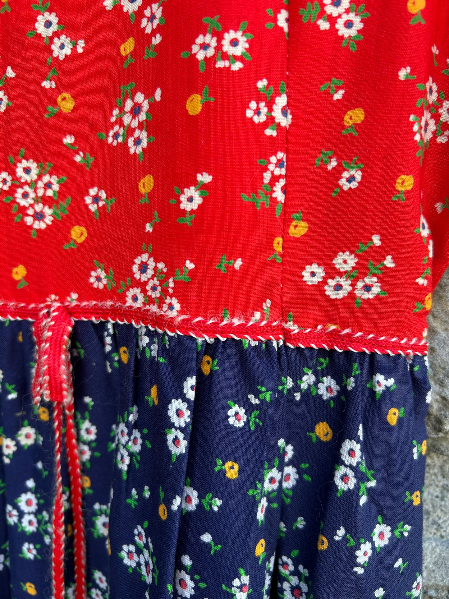 70s red&black floral dress 9-10y (134-140cm)