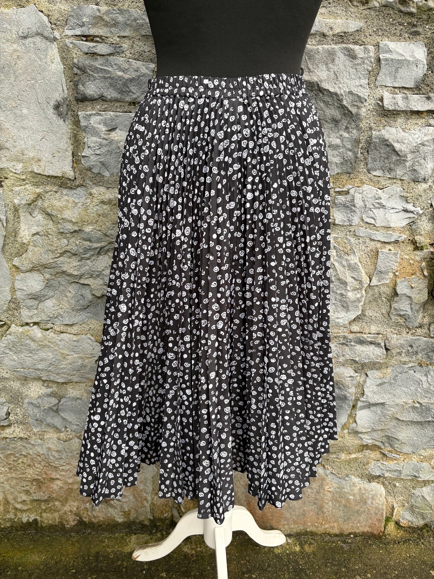 90s black spirals pleated skirt uk 6-8