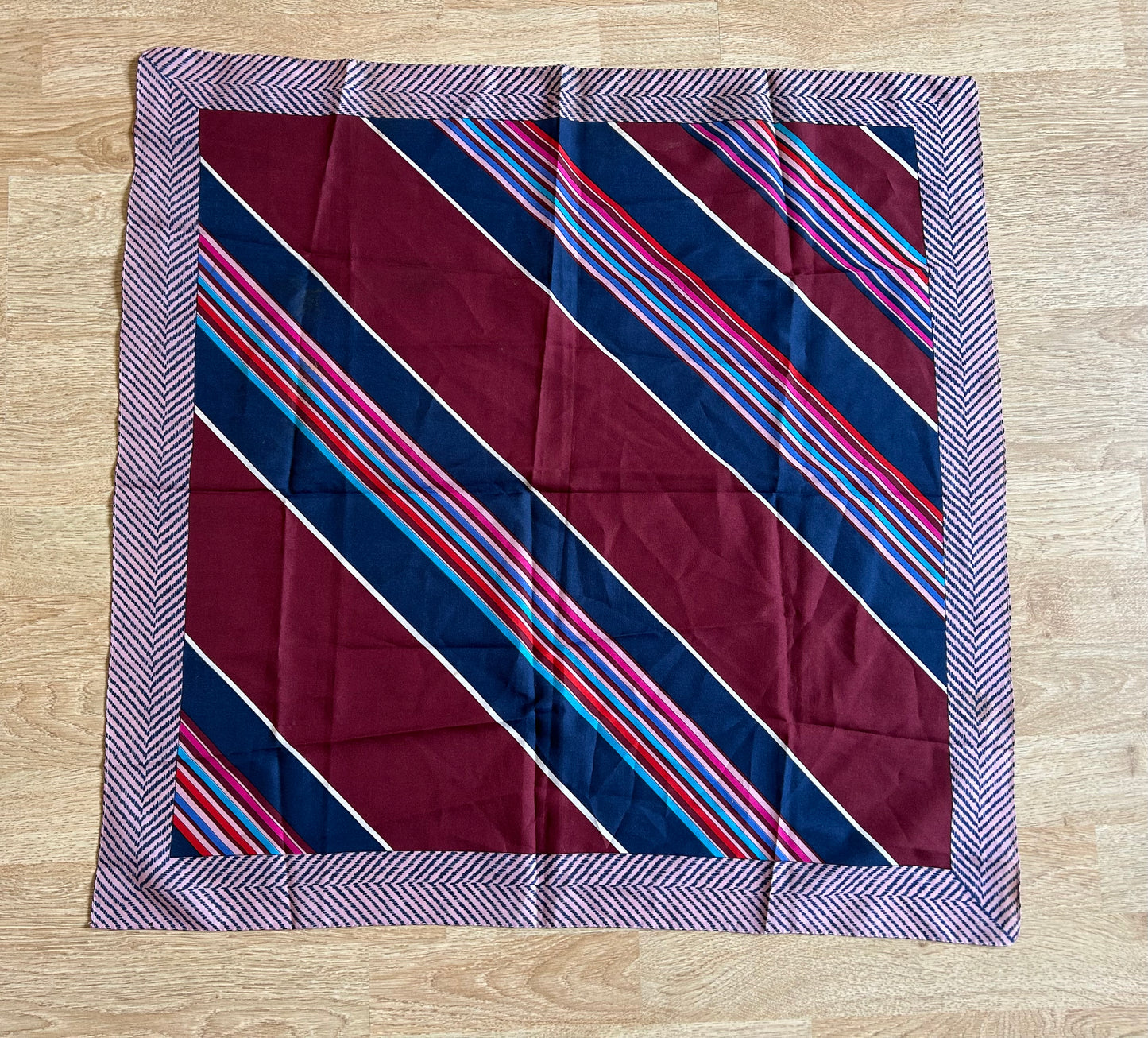 Maroon&purple stripy scarf
