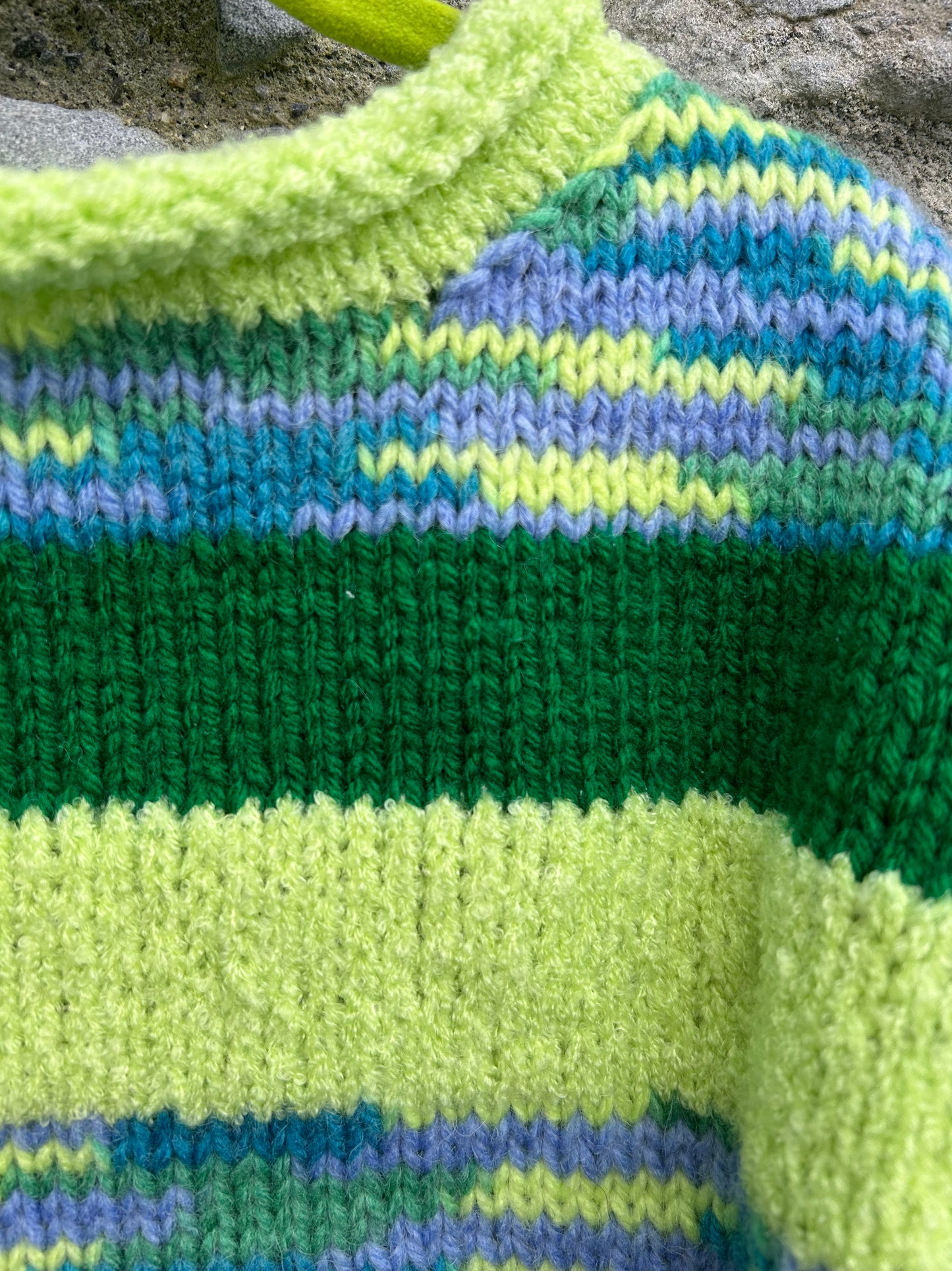 Stripy green jumper 2-3y (92-98cm)