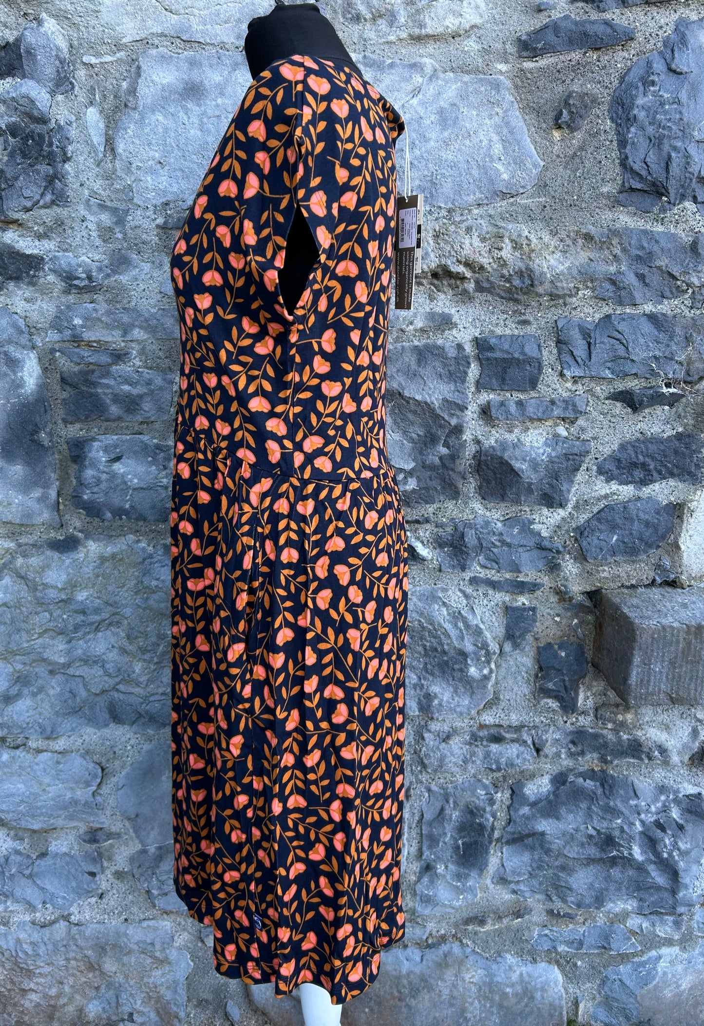 Pink flowers navy dress uk 10-12