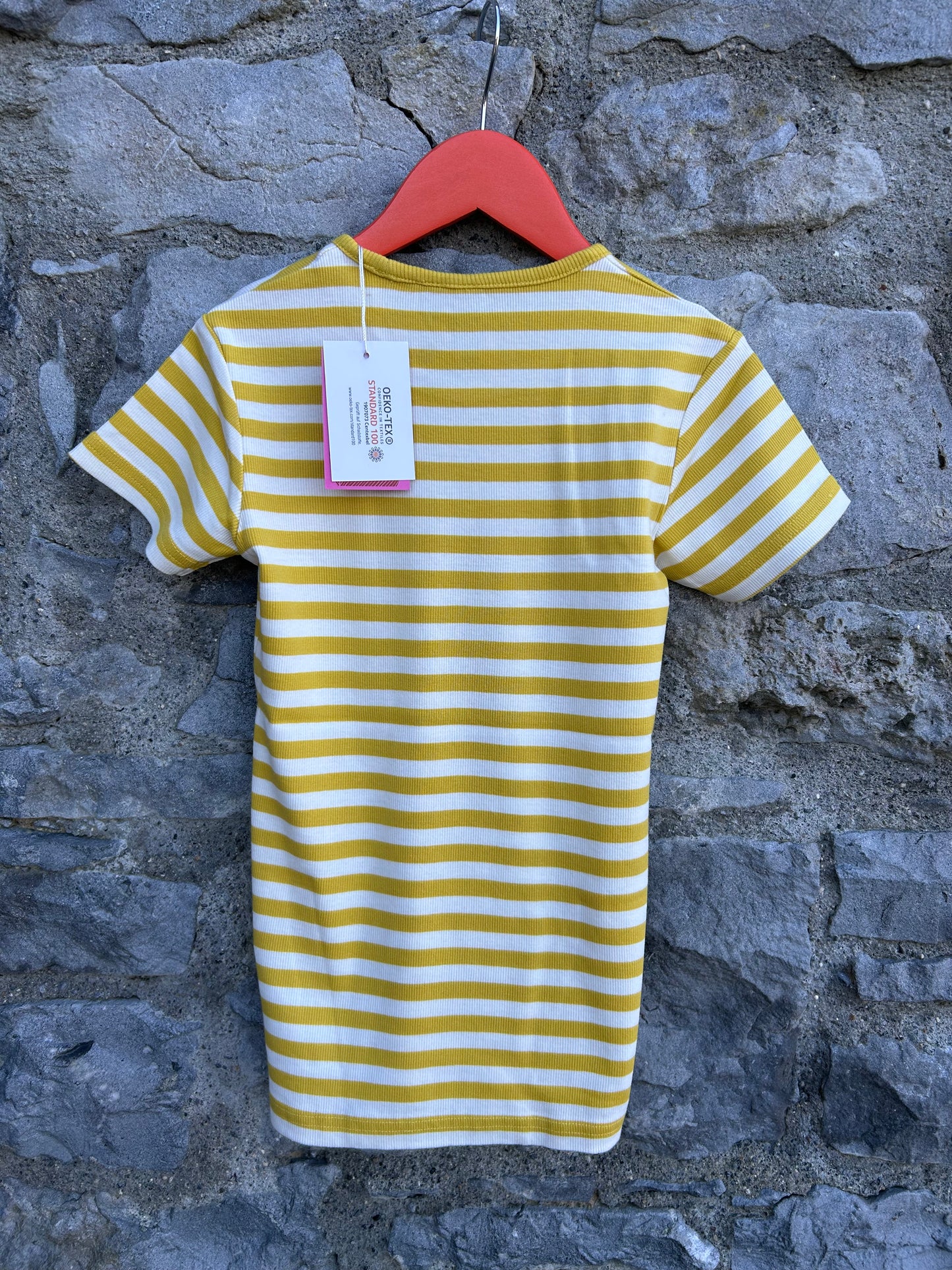 Yellow stripy T-shirt 6-7y (116-122cm)