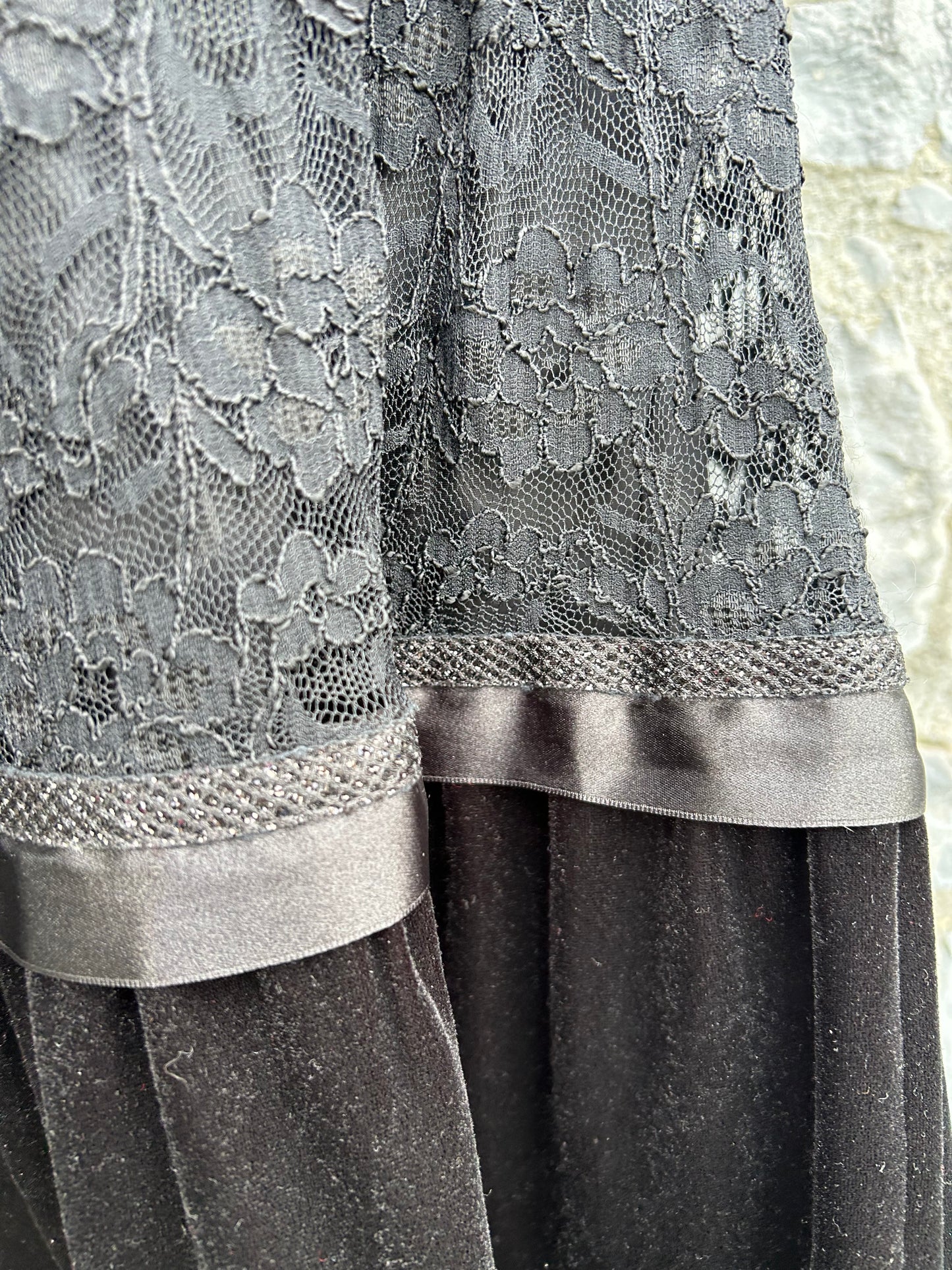 Black tiered maxi skirt uk 8-10