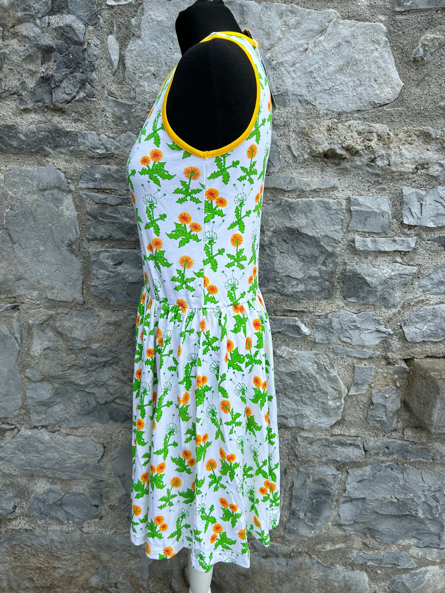 White dandelion gathered dress 12-13y (152-158cm)