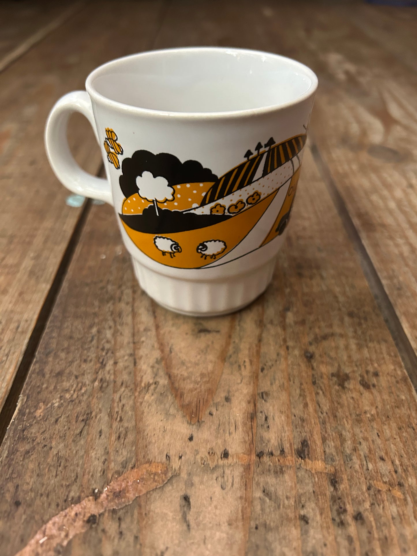 Vintage kids ceramic landscape mug
