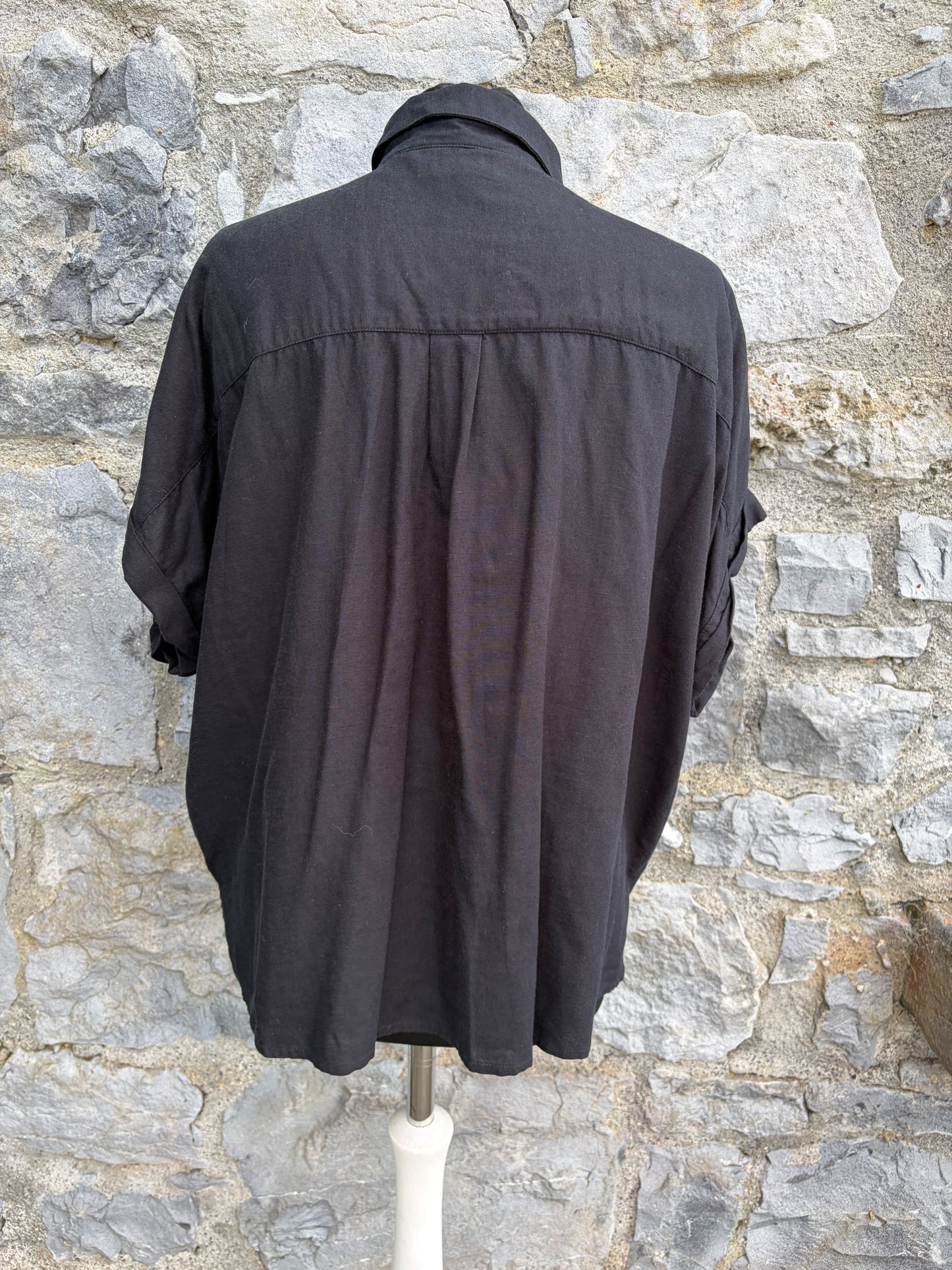 Black shirt uk 14-16