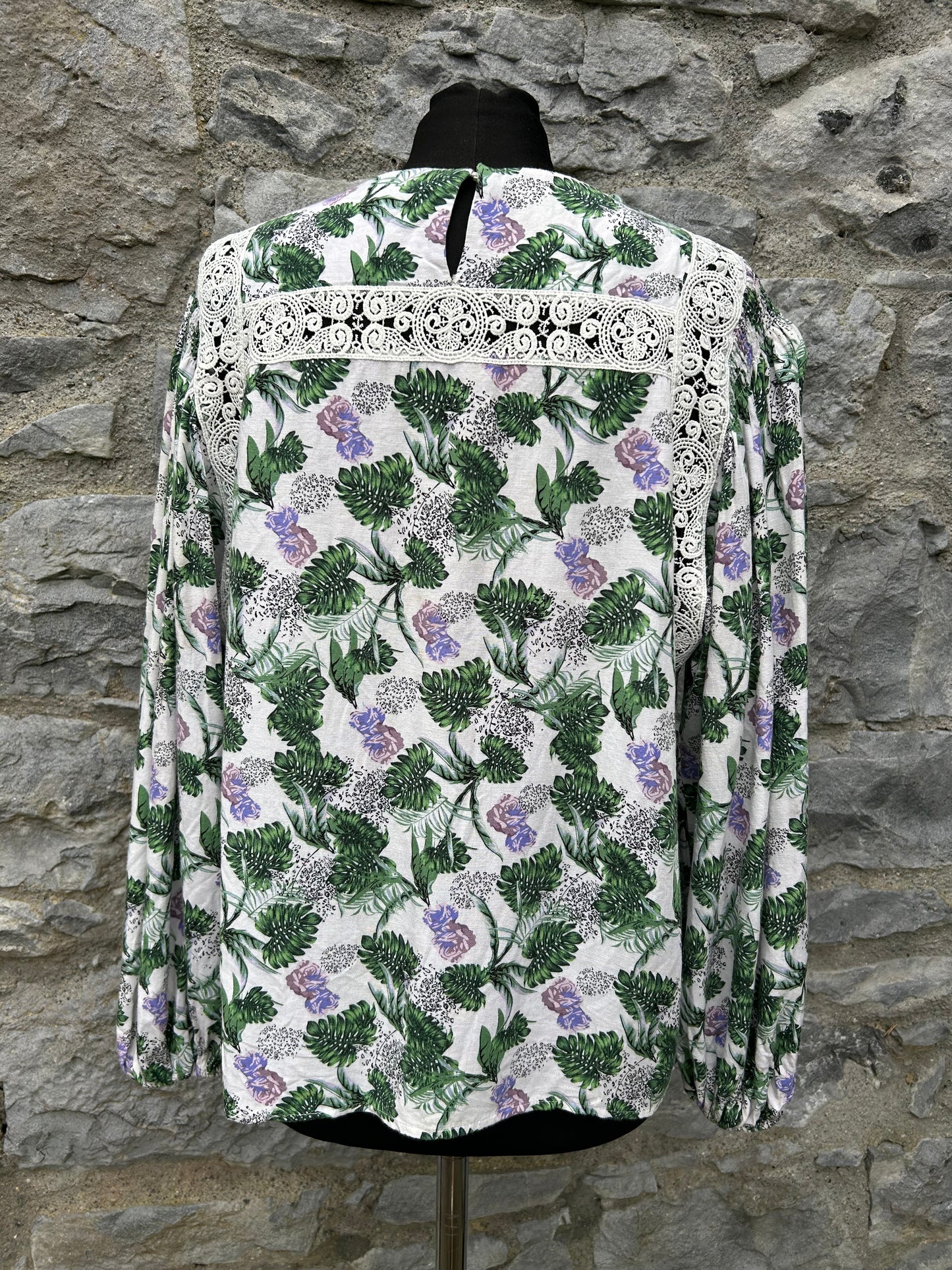 Leaves&flowers viscose linen top uk 10-12