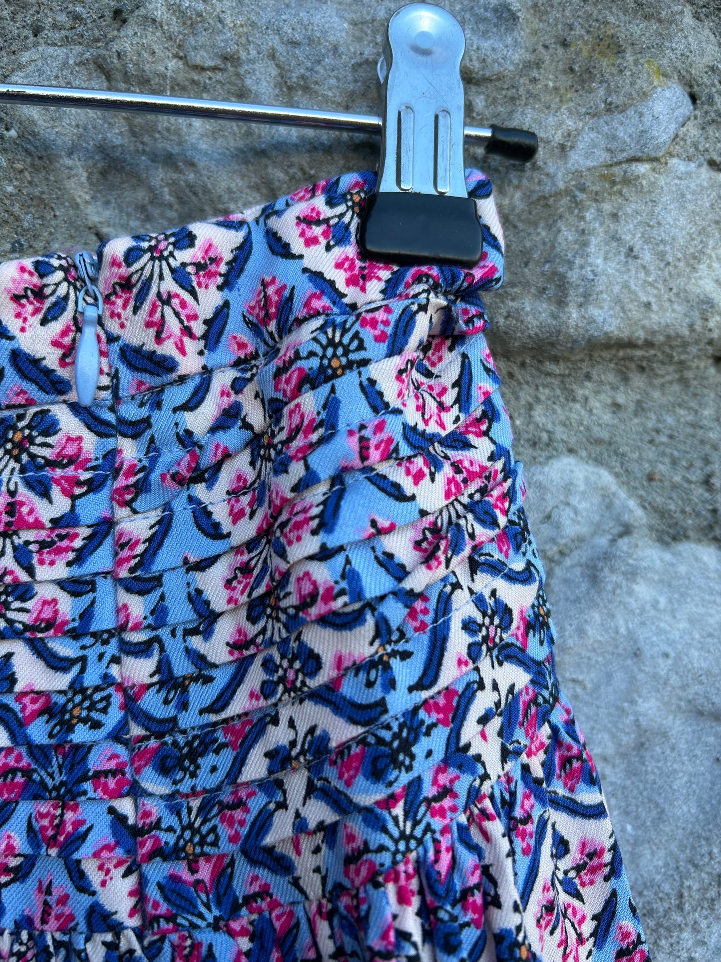 Blue&pink geometric skirt 11-12y (146-152cm)
