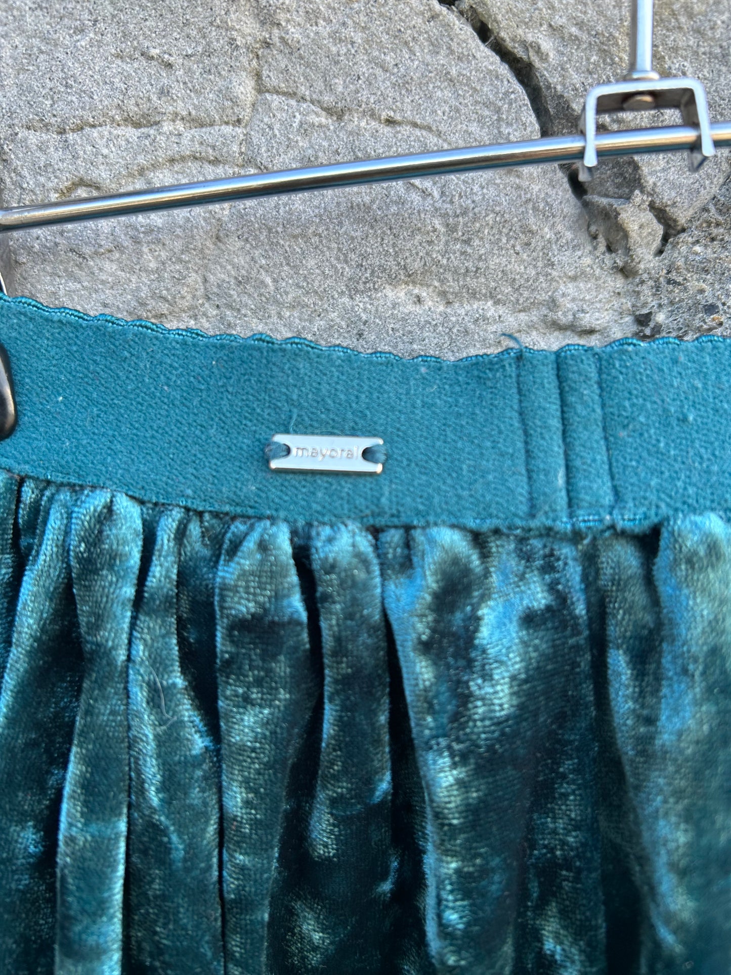 Petrol crushed velvet skirt 4y (104cm)