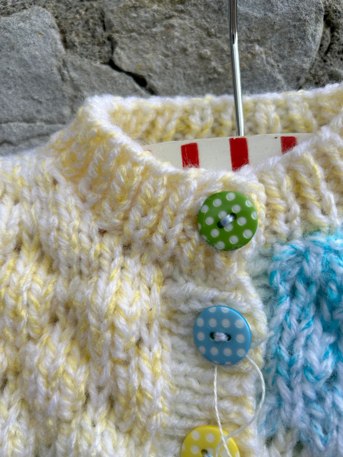 Pastel rainbow bubble cardigan 3-6m (62-68cm)