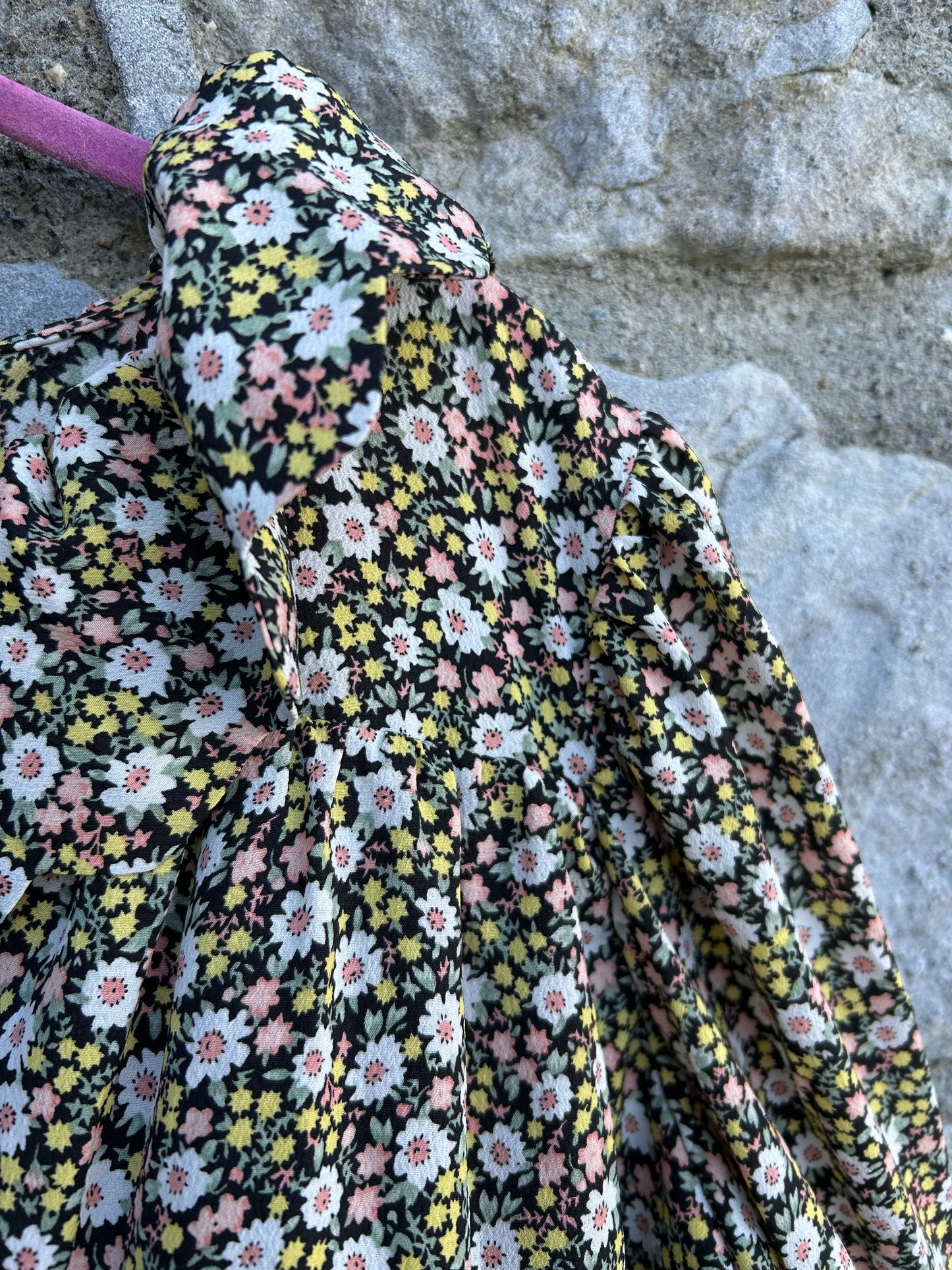 Daisies ruffle collar dress 9-10y (134-140cm)