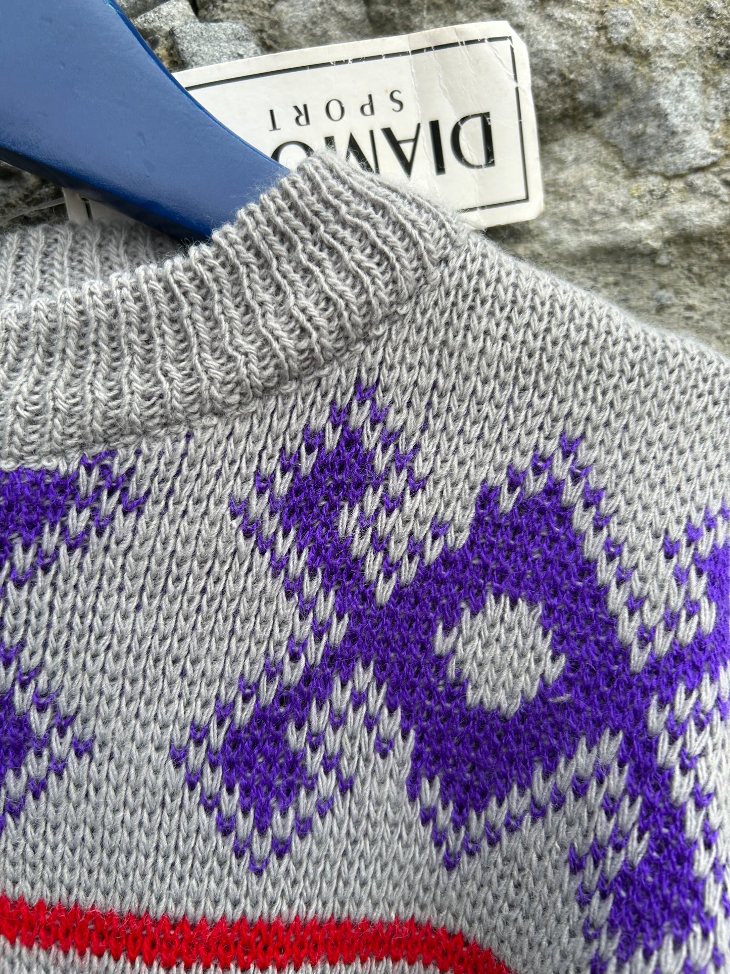 80s grey geometric jumper 7-8y (122-128cm)