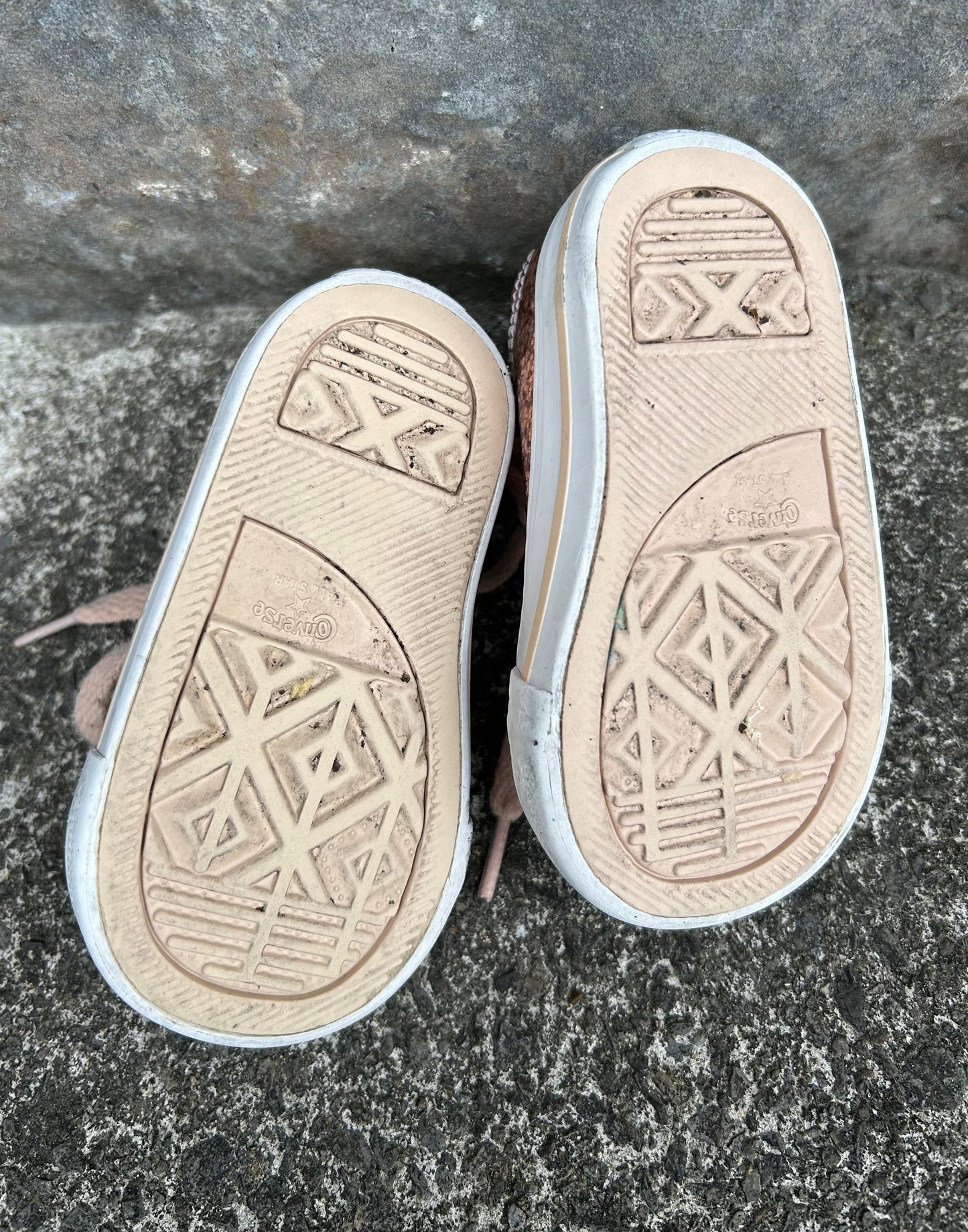 Pink glitter trainers uk 3 (eu 19)