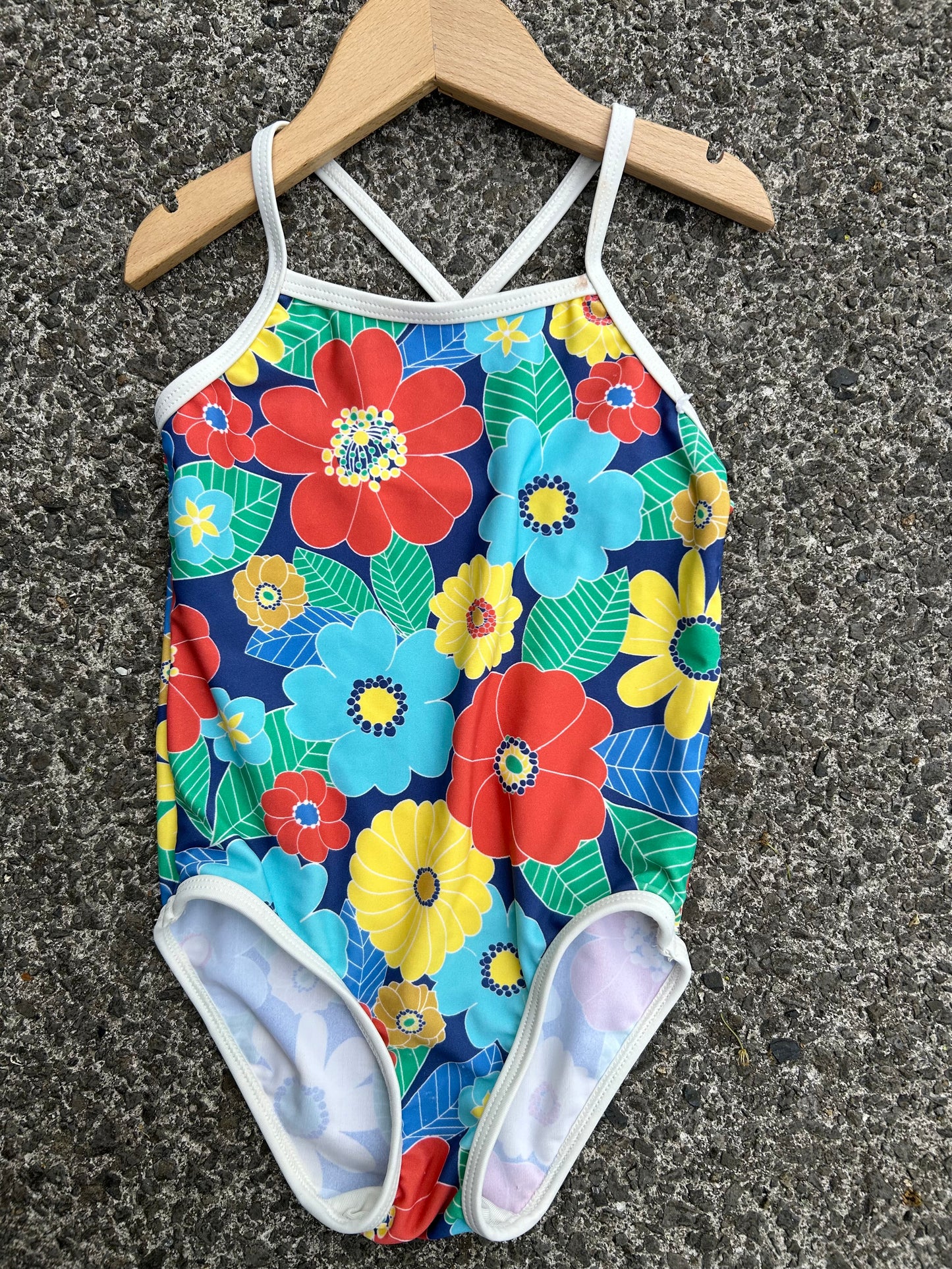 Colourful flowers swimsuit 2-3y (92-98cm)