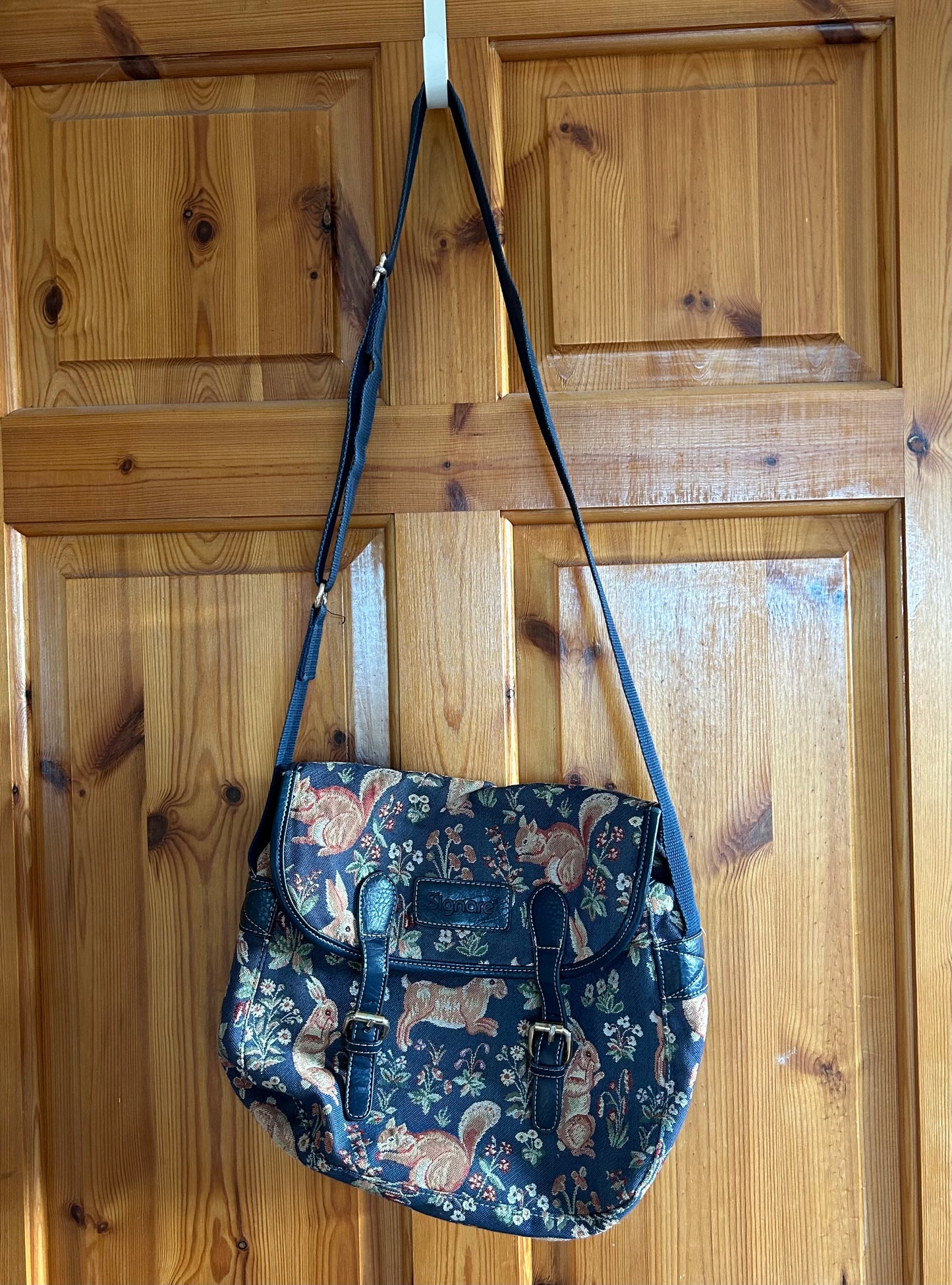 Squirrel bag