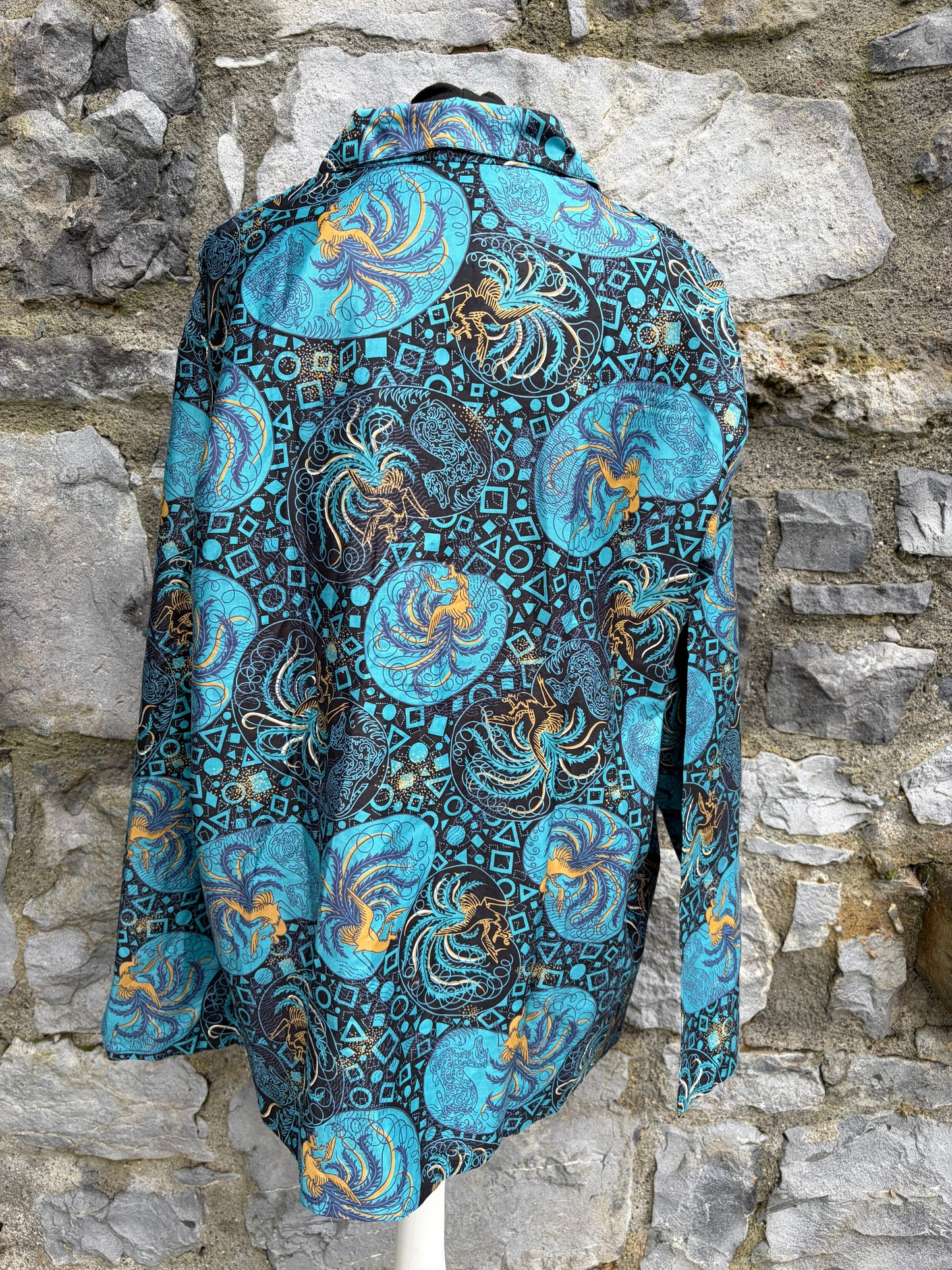 90s blue geometric shirt Large or uk 16-18