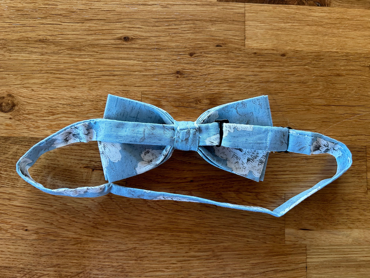 Light blue floral bow tie