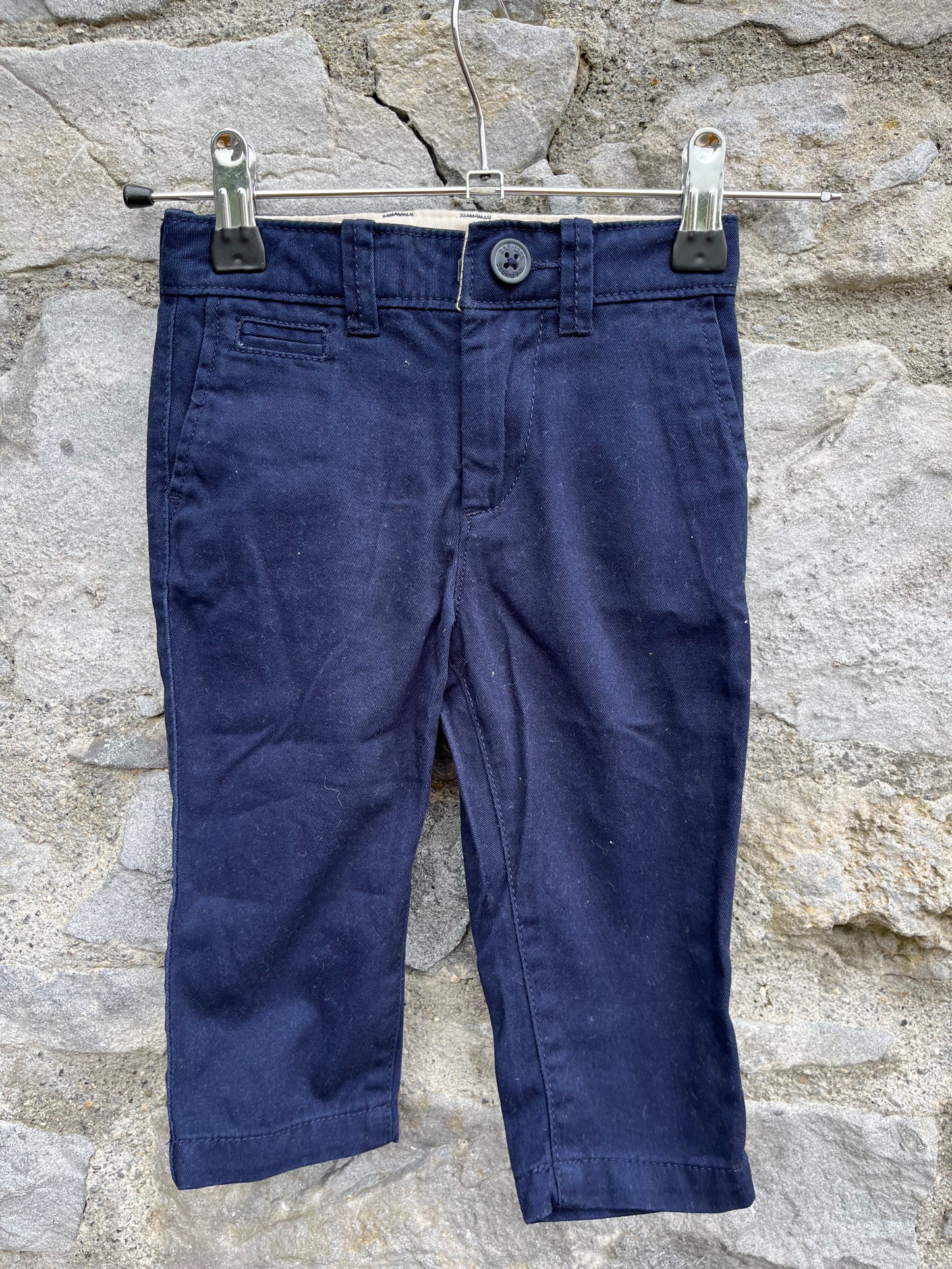 Navy chinos 9-12m (74-80cm)