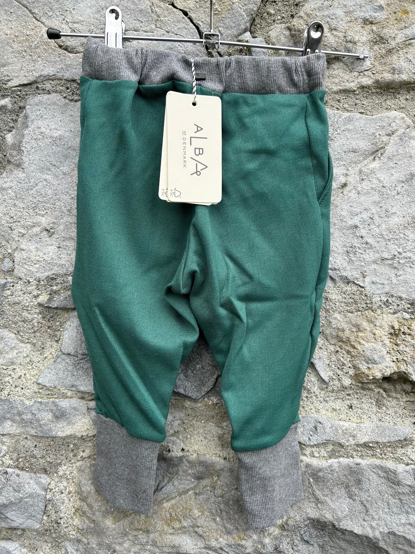Dark green pants 9-12m (74-80cm)