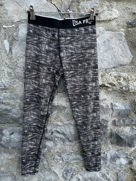 Black&white wavy cropped leggings  11-12y (146-152cm)