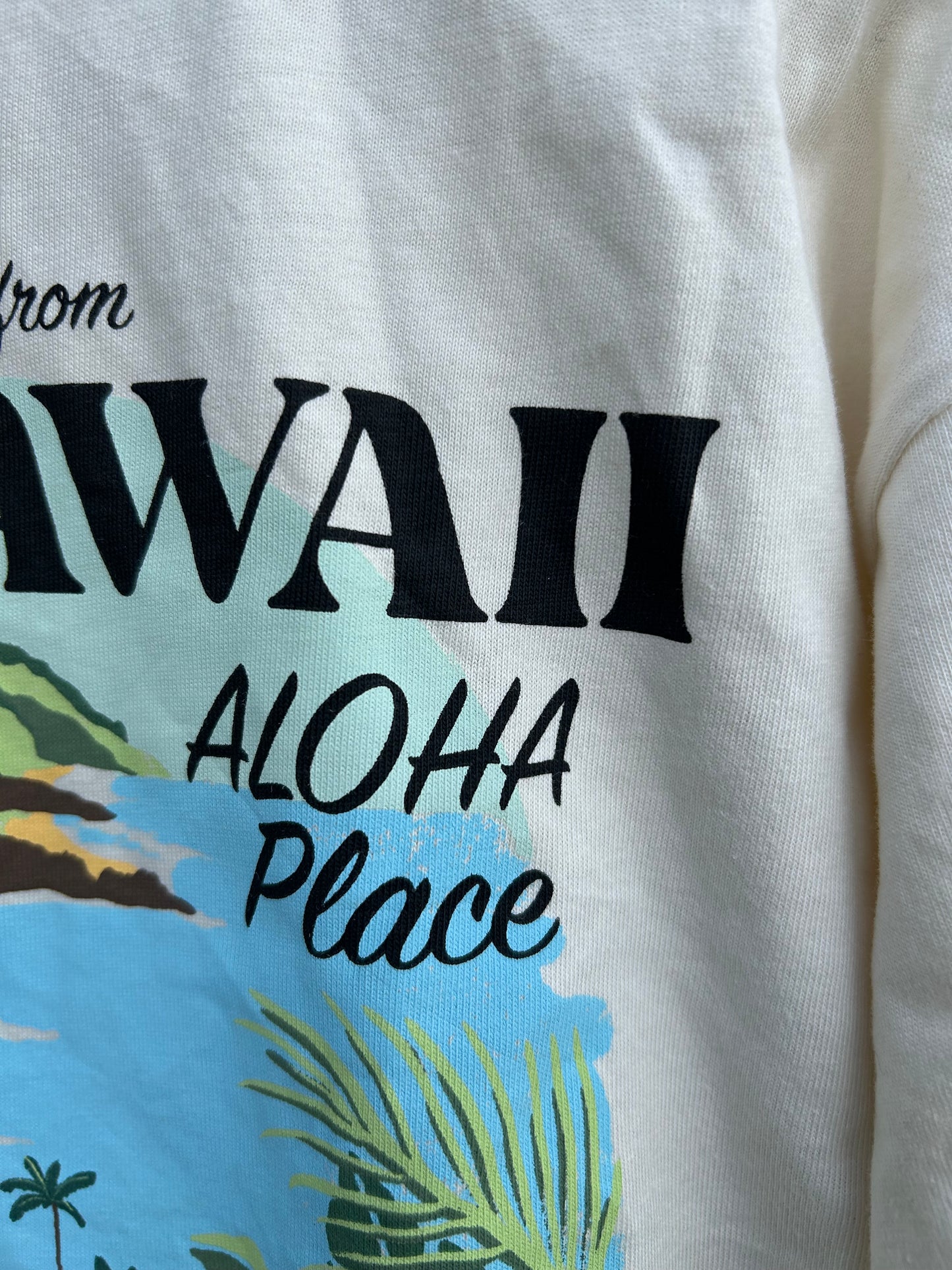 Hawaii ivory T-shirt 9-10y (134-140cm)