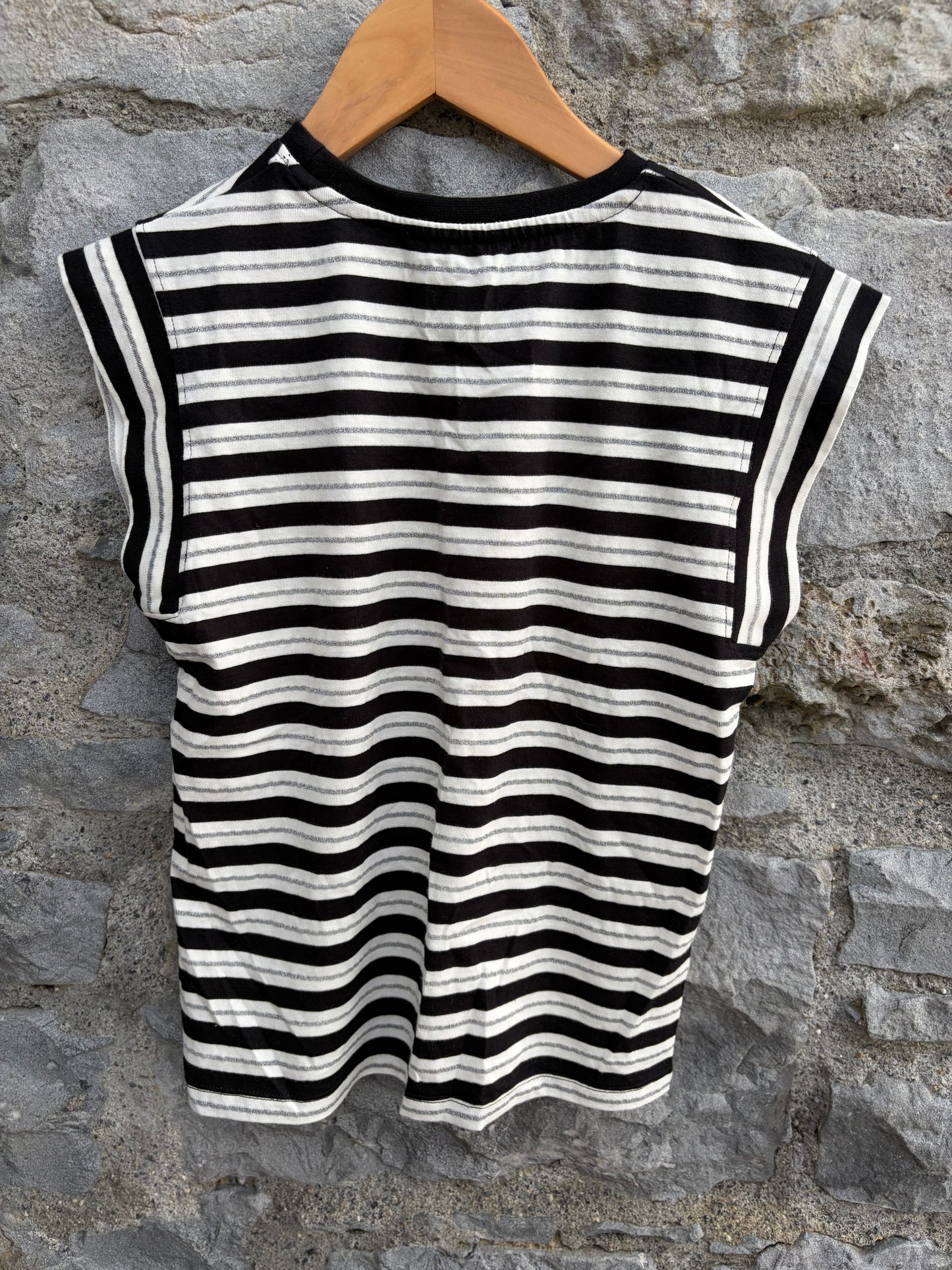 Black&white stripy top 8-9y (128-134cm)