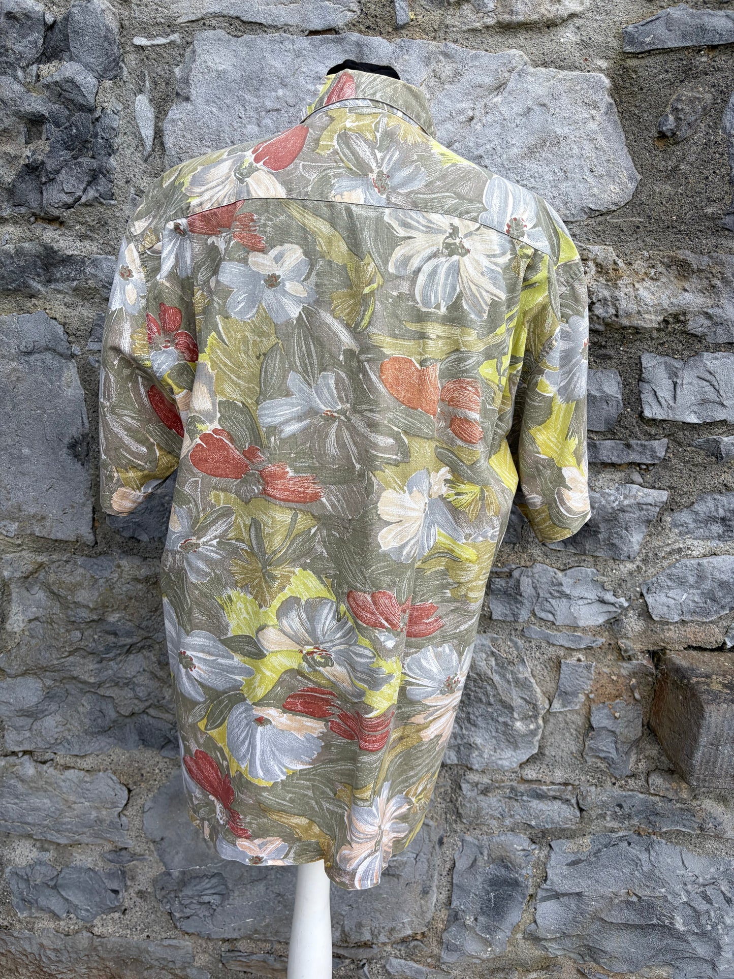 80s khaki&green floral shirt Medium