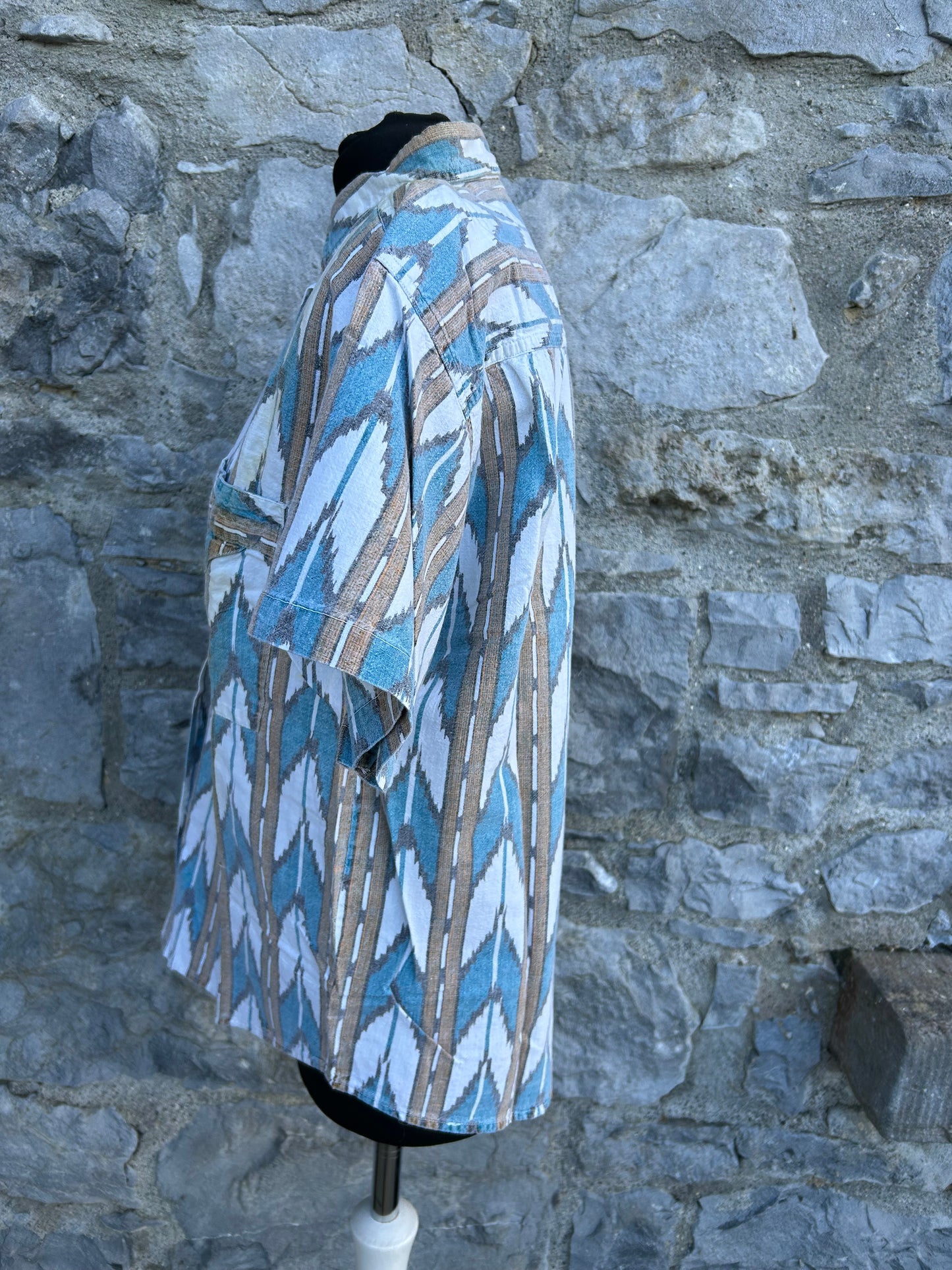 80s Blue&brown chevron shirt Small