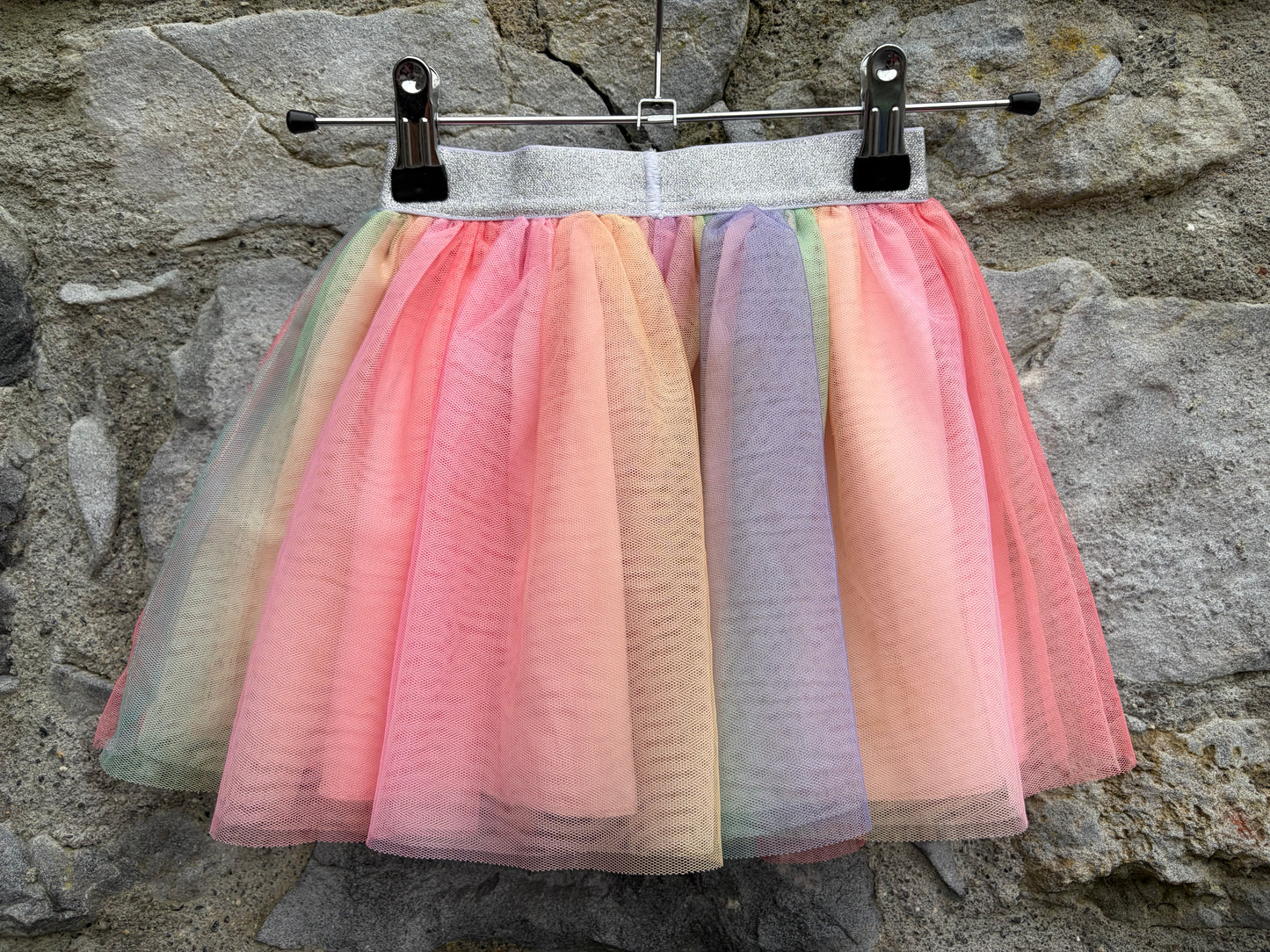 Rainbow tulle skirt 3-4y (98-104cm)