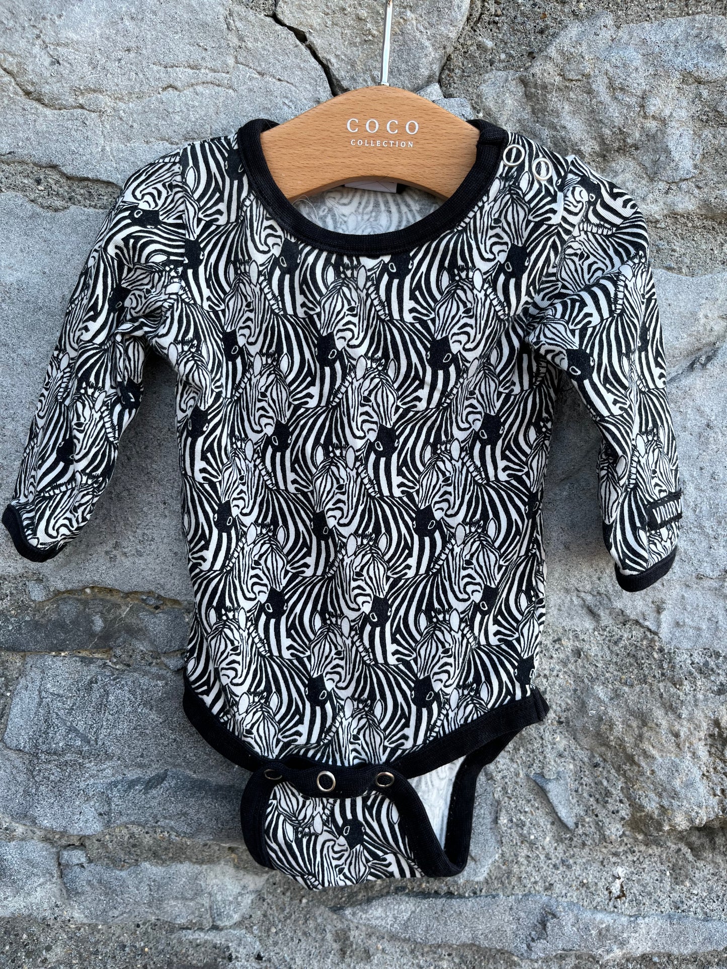 Black&white zebra vest 0-1m (56cm)