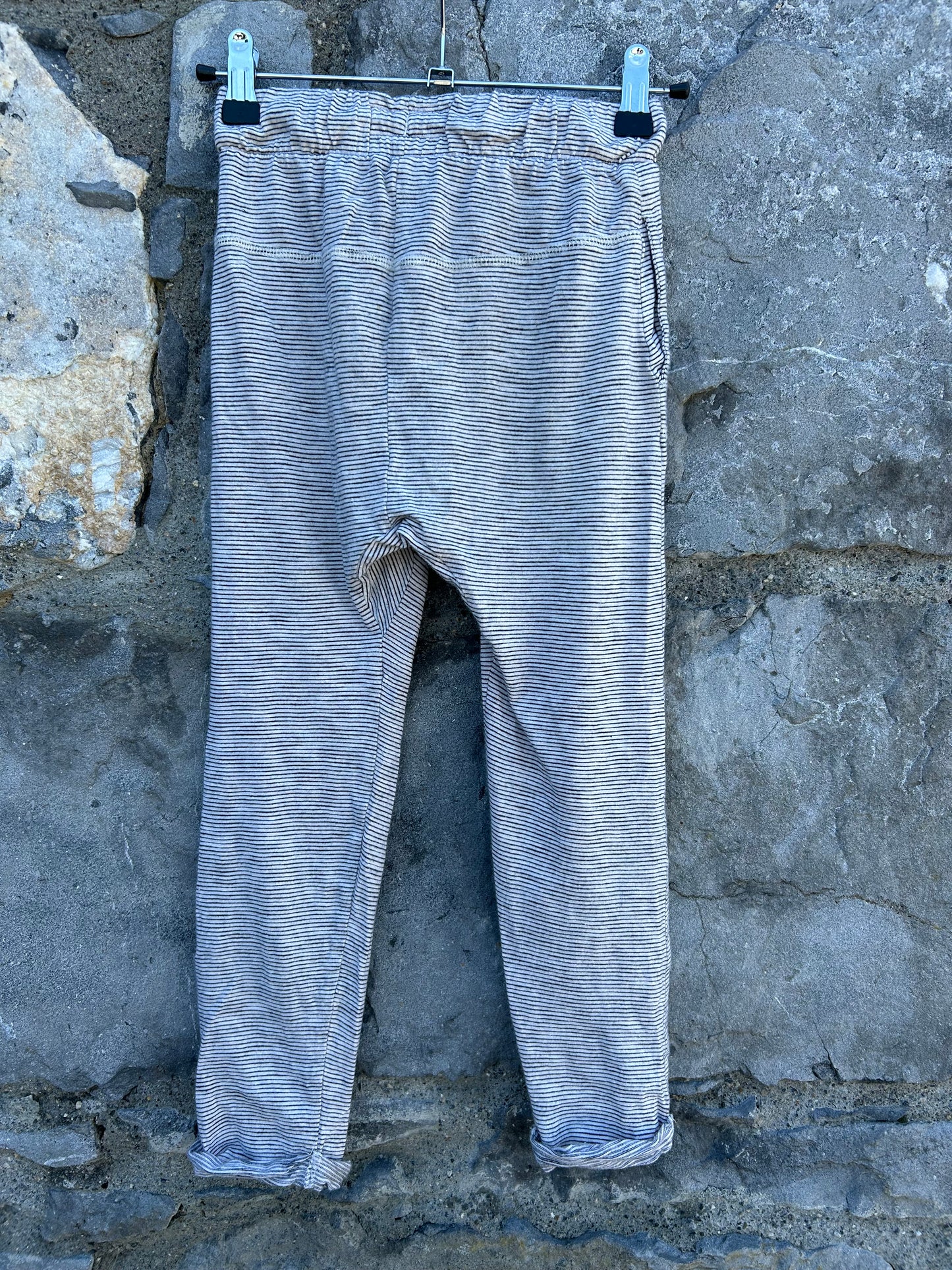Grey stripy pants 5-6y (110-116cm)