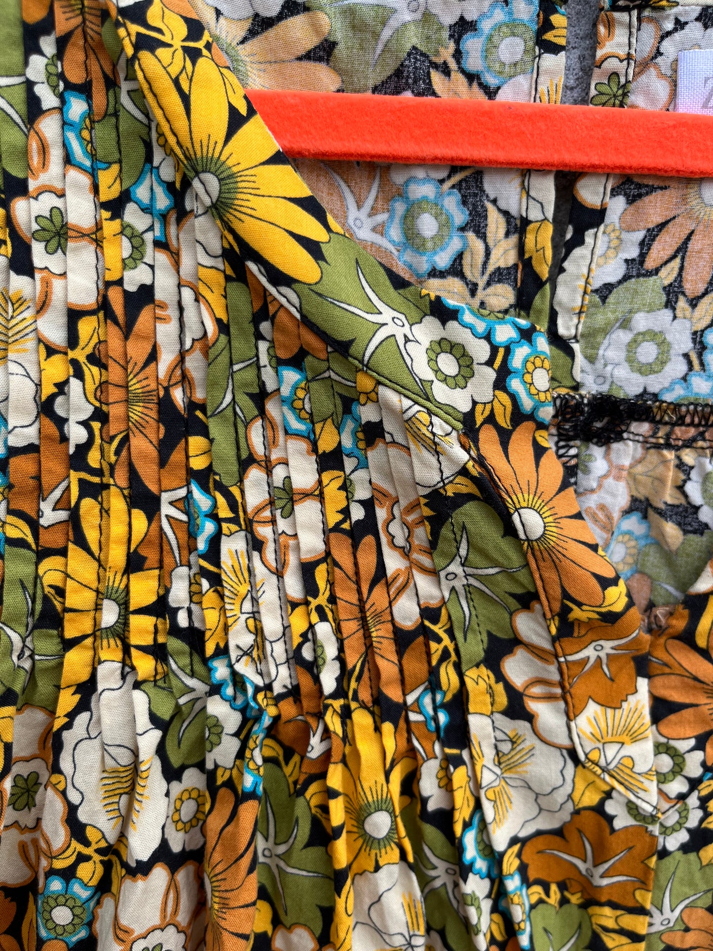 Brown&yellow flowers dress 11-12y (146-152cm)