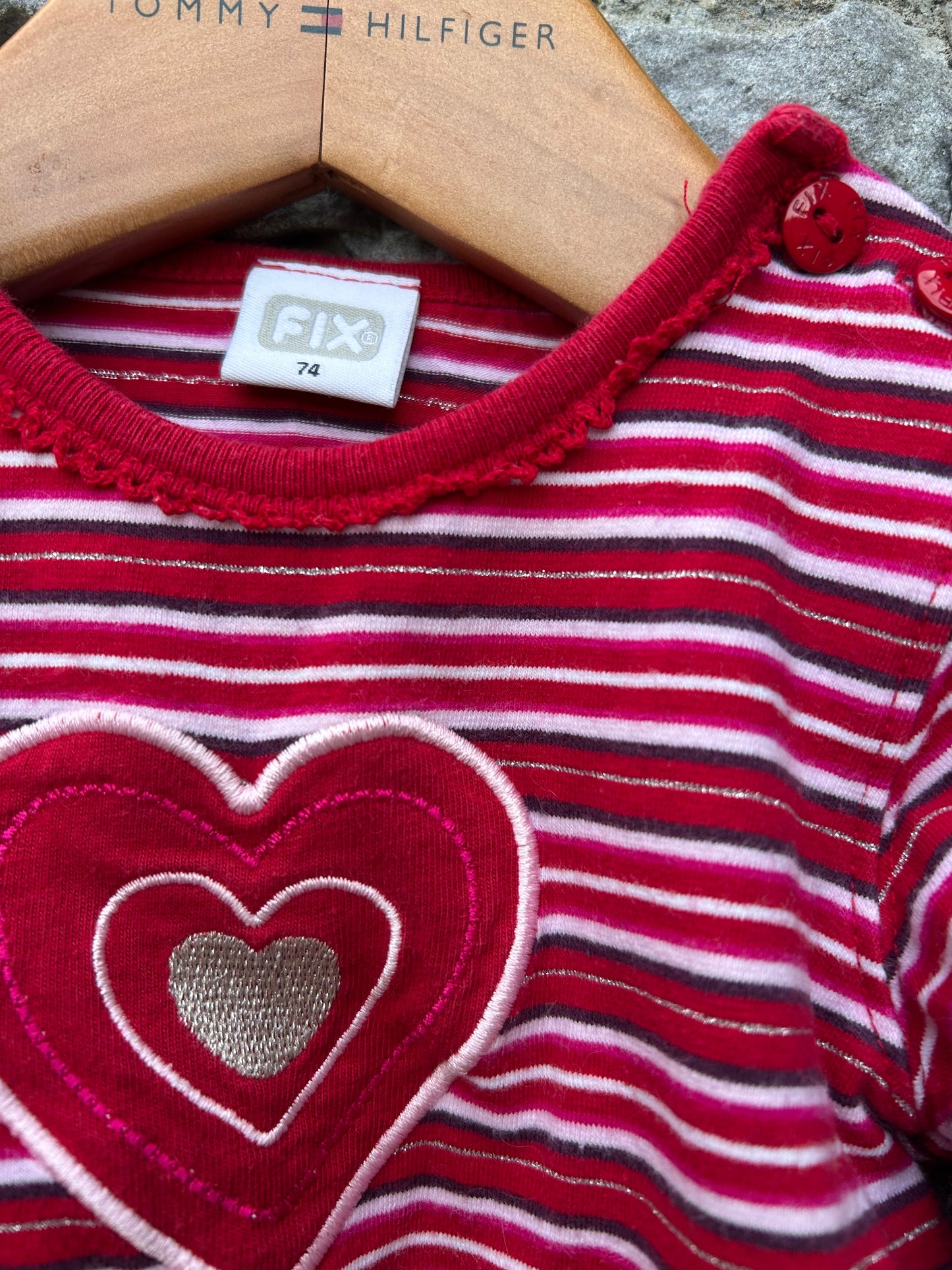Stripy red heart vest 9m (74cm)
