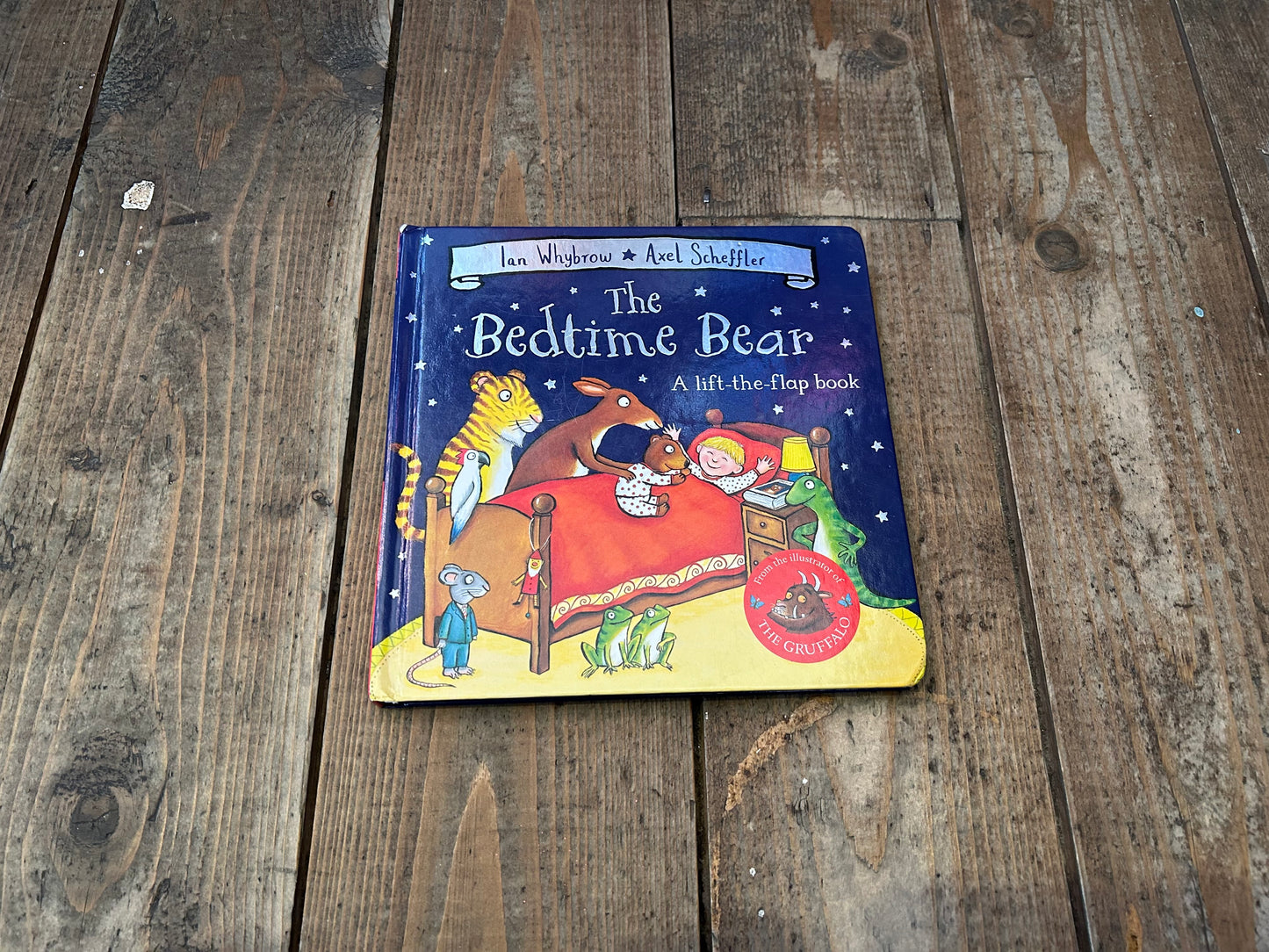 The bedtime bear by Ian why row and Axel Scheffer