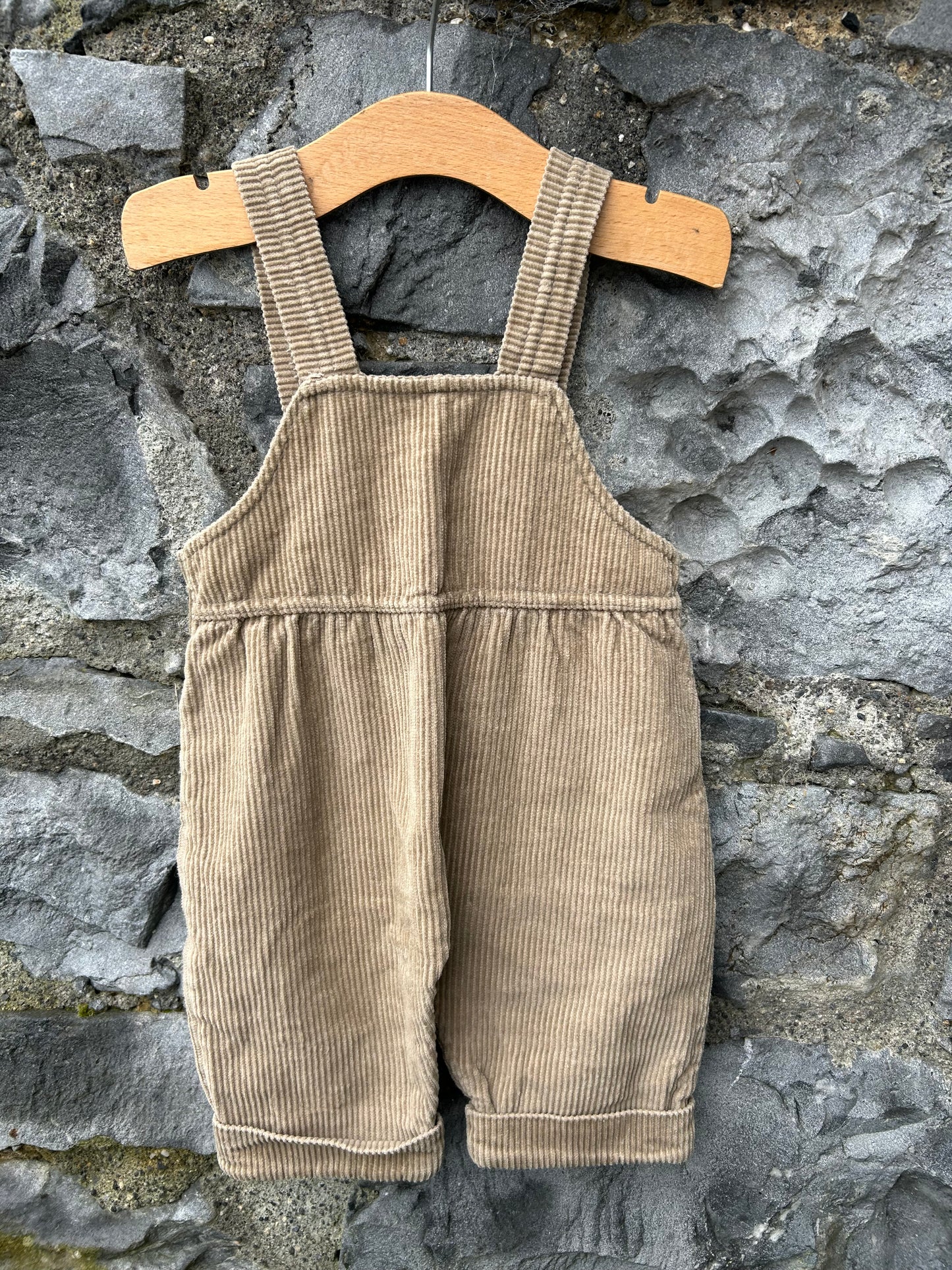 80s Brown Cord circus dungarees 3-6m (62-68cm)