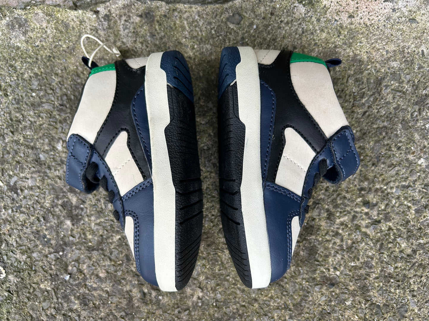 Navy&white hi tops trainers uk 6 (eu 23)