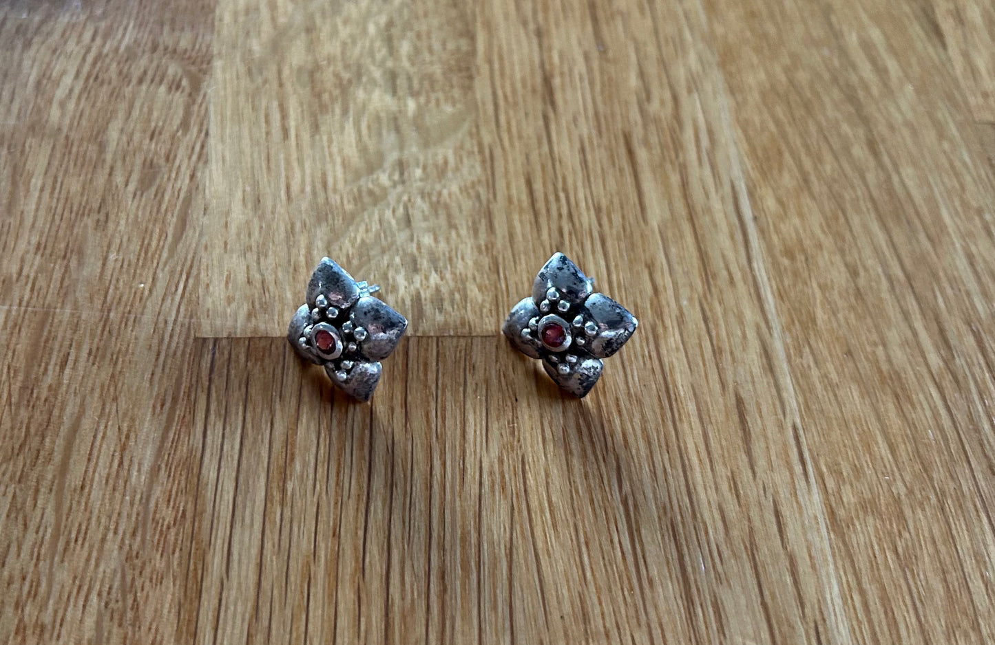 Flower silver earrings