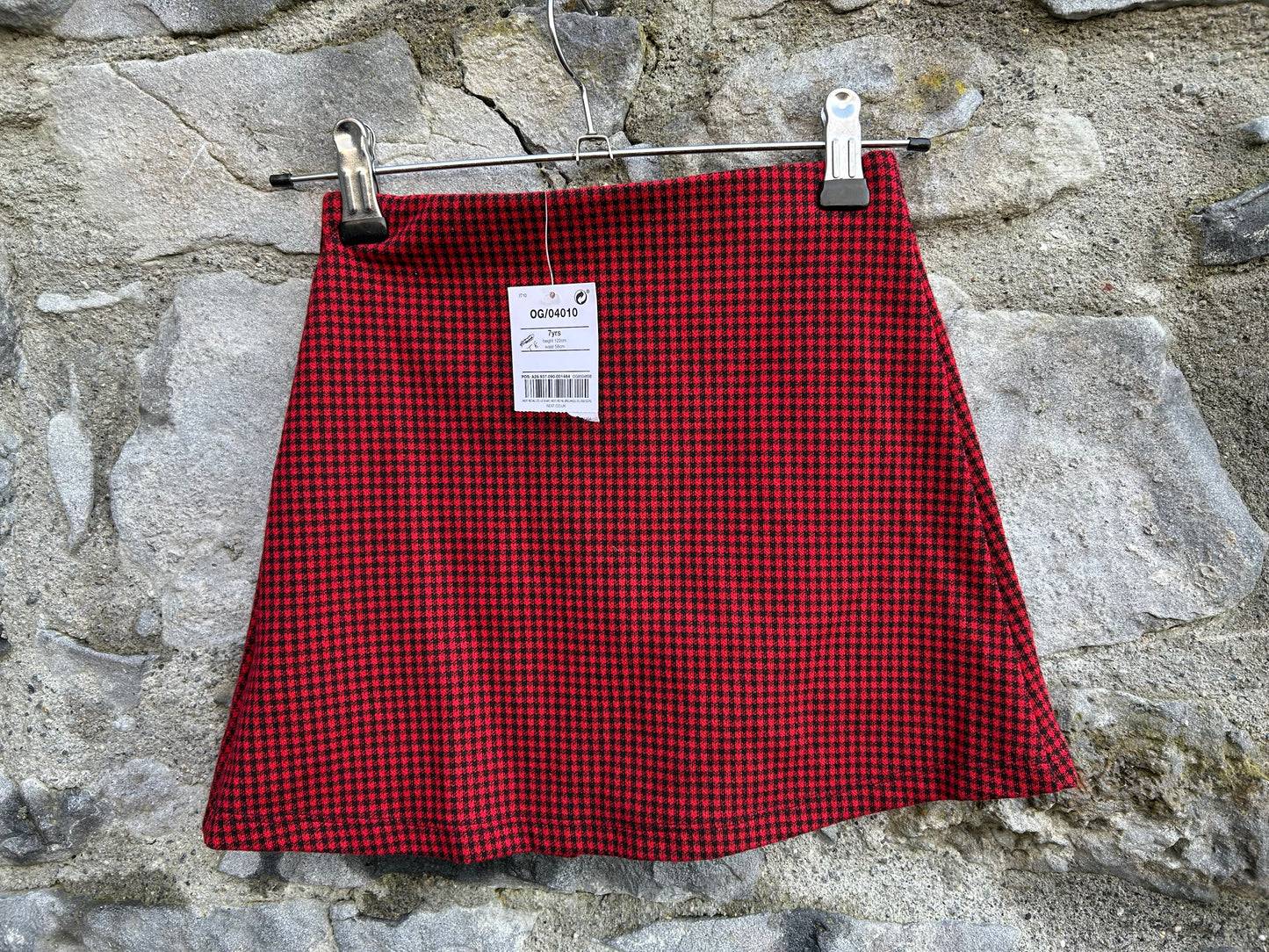 Red houndstooth skirt 7y (122cm)